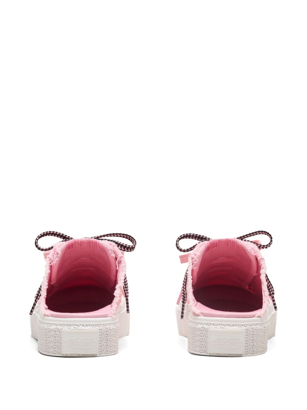 The canvas sneakers - 4