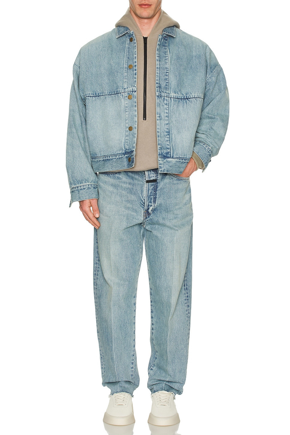 5 Pocket Relaxed Jeans - 6