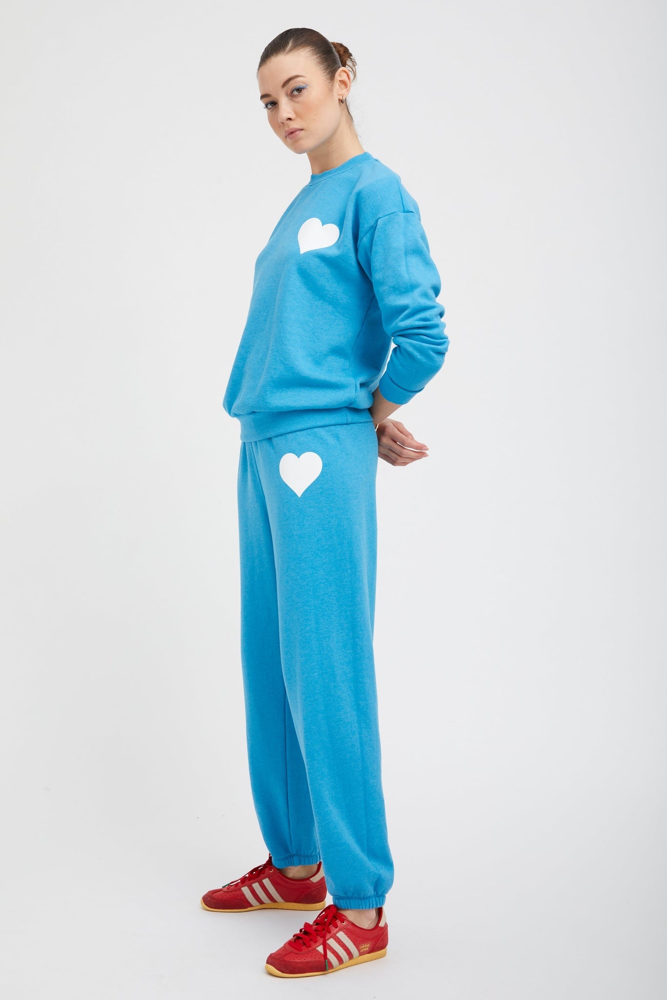 TURQUOISE HEART SWEATSHIRT - 4