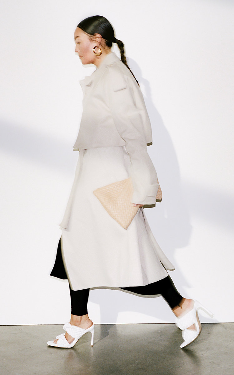 Removable Sleeve Crepe Trench Coat neutral - 4