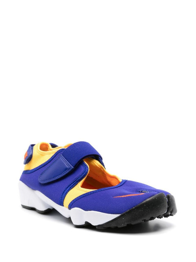 Nike split-toe touch-strap sneakers outlook