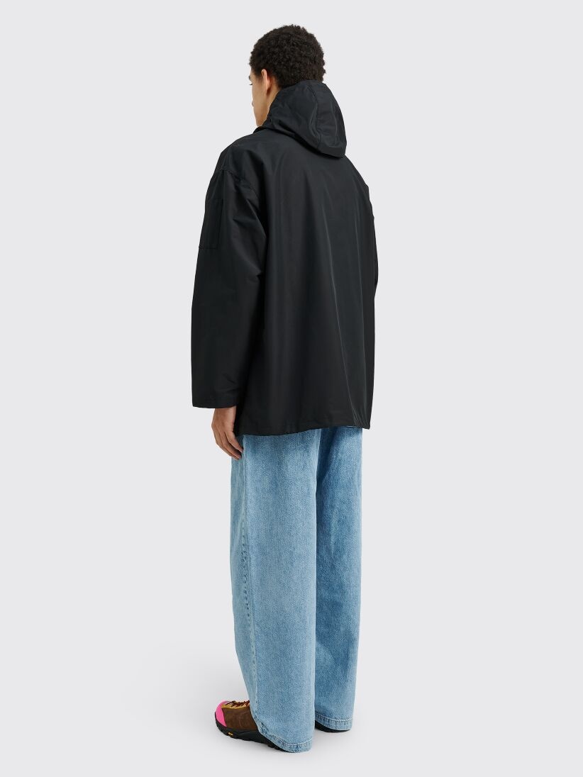 Prada PRADA TECHNICAL POPLIN RAIN COAT BLACK | tresbien Prada PRADA TECHNICAL POPLIN RAIN COAT BLACK | tresbien