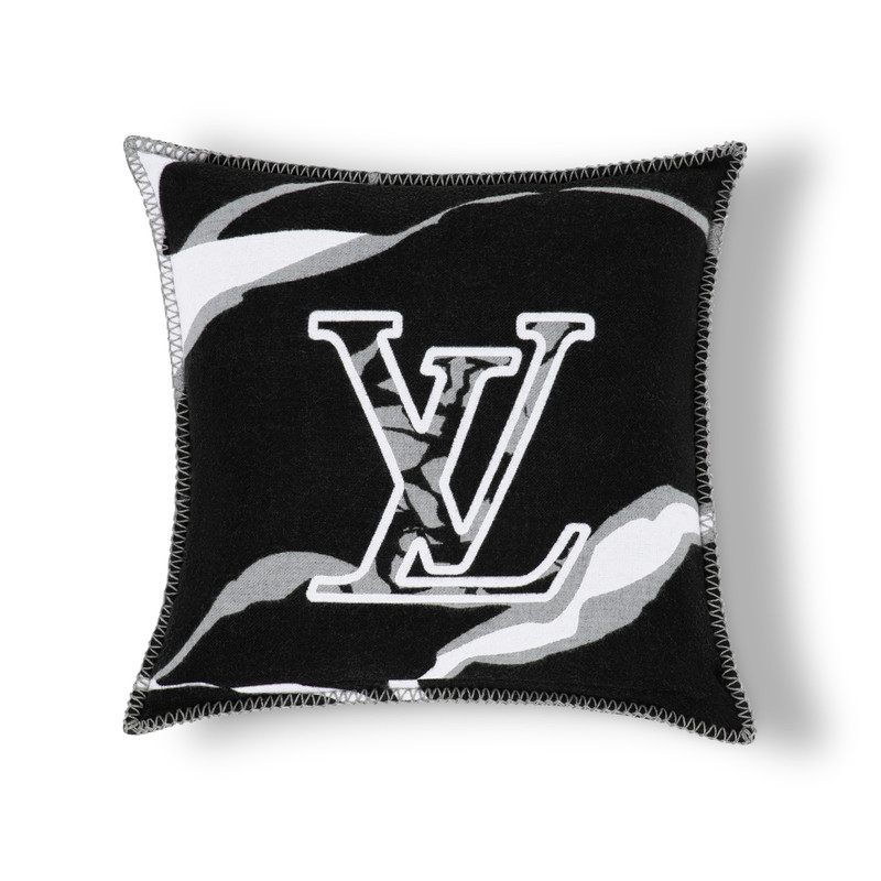LV Ice Pillow 1