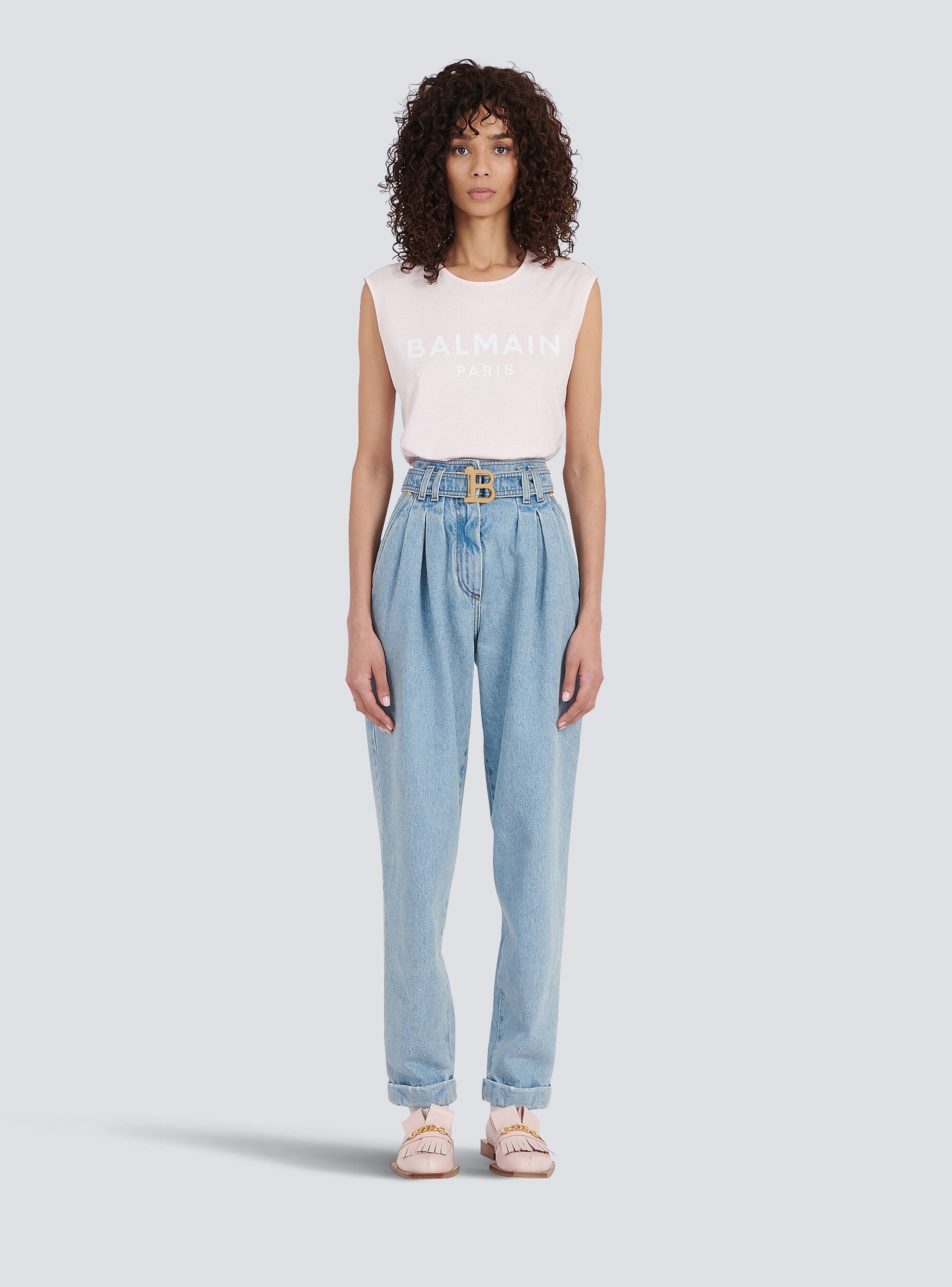 Boyfriend cut eco-designed jeans with Balmain buckle - 3