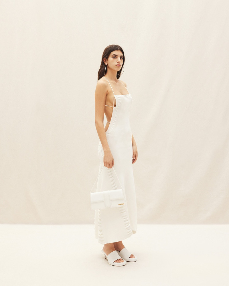 JACQUEMUS La robe maille Crema outlook