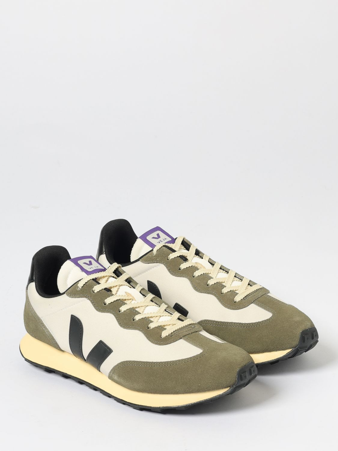 Sneakers men Veja - 2