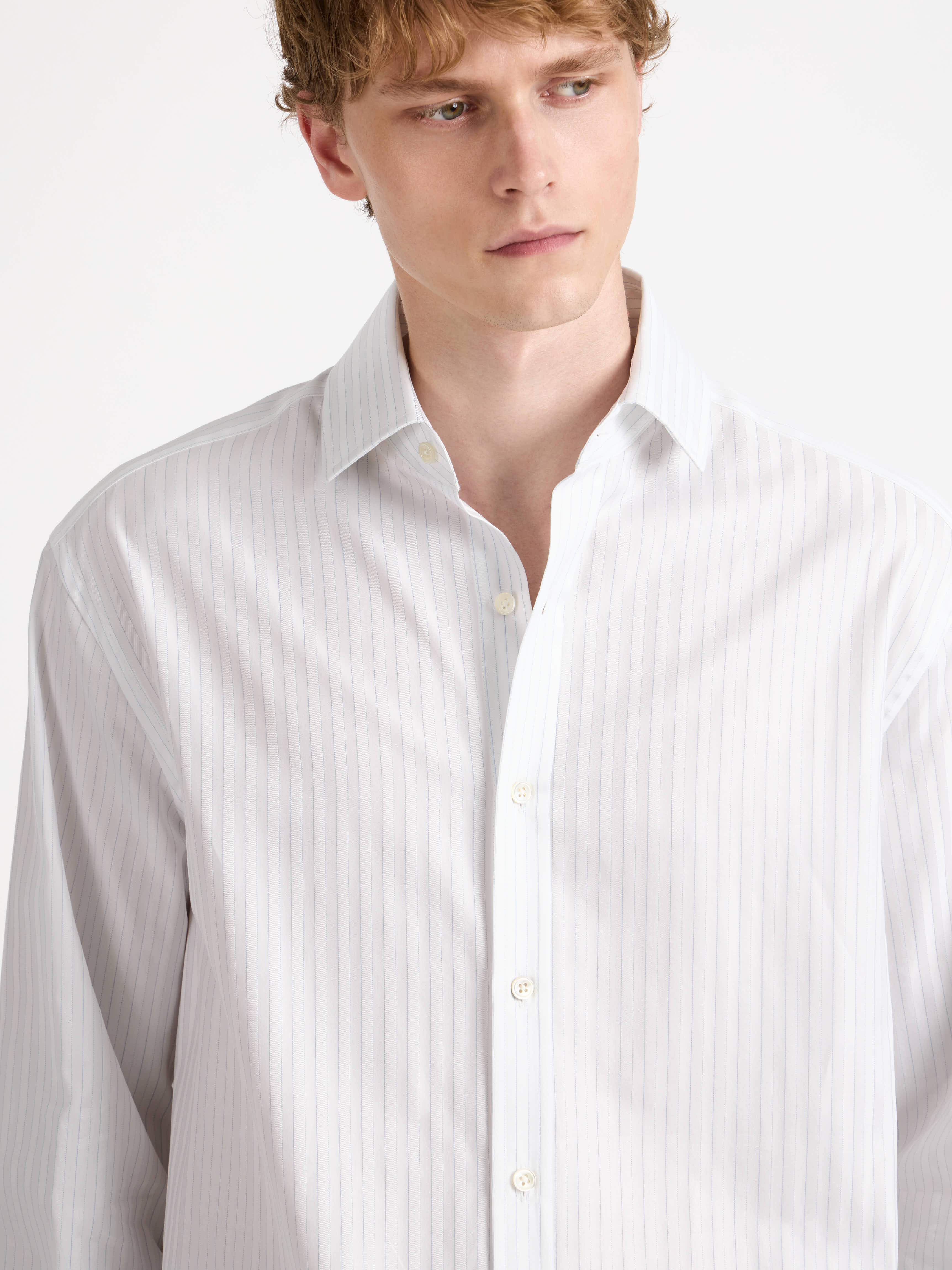 CLASSIC DRESS SHIRT IN WHITE & BLUE - 5