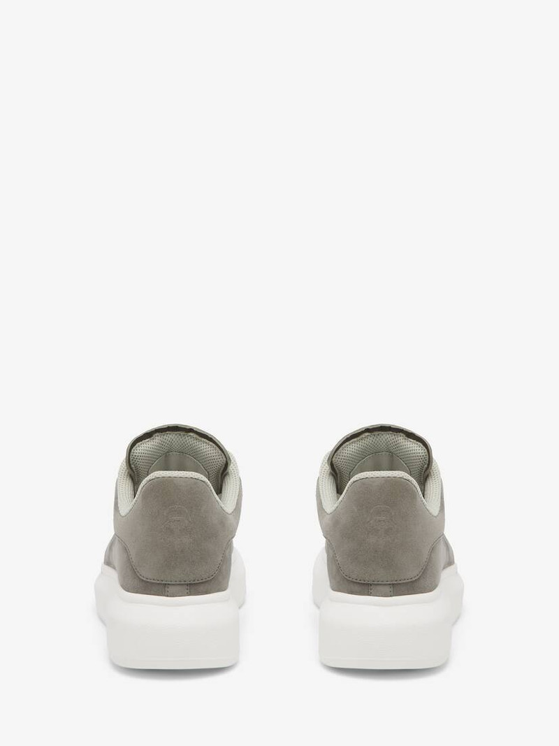 Alexander McQueen Oversized Sneaker outlook