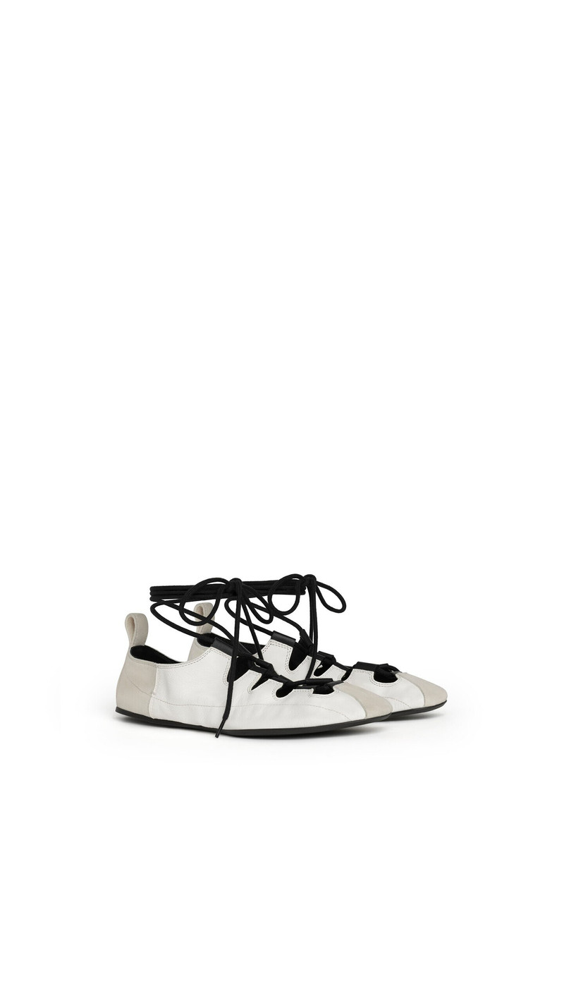 Alaïa FOLD LACED FLATS IN LEATHER outlook