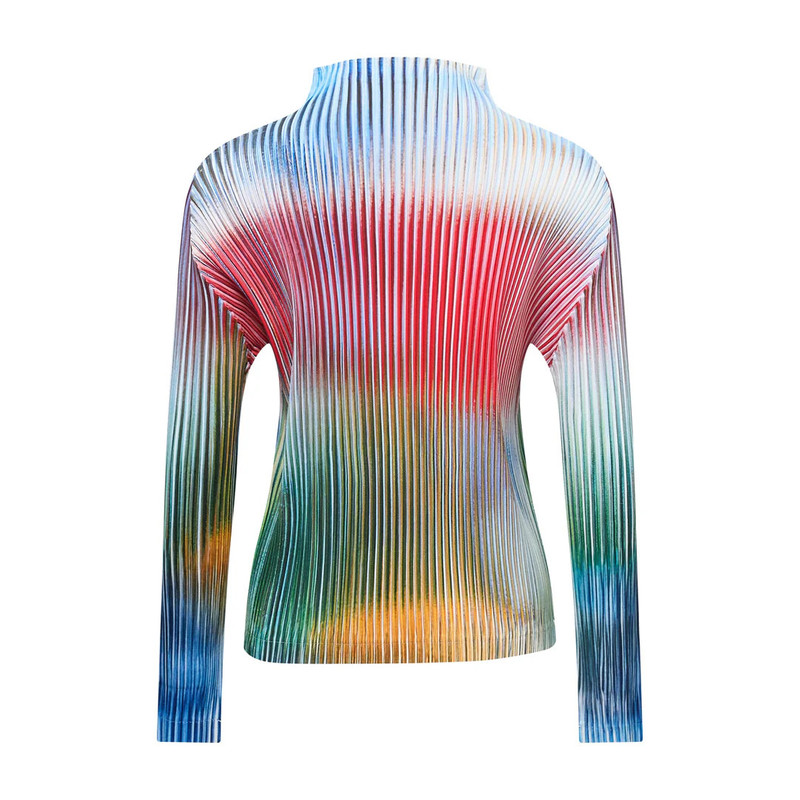 ISSEY MIYAKE Pleated Top outlook