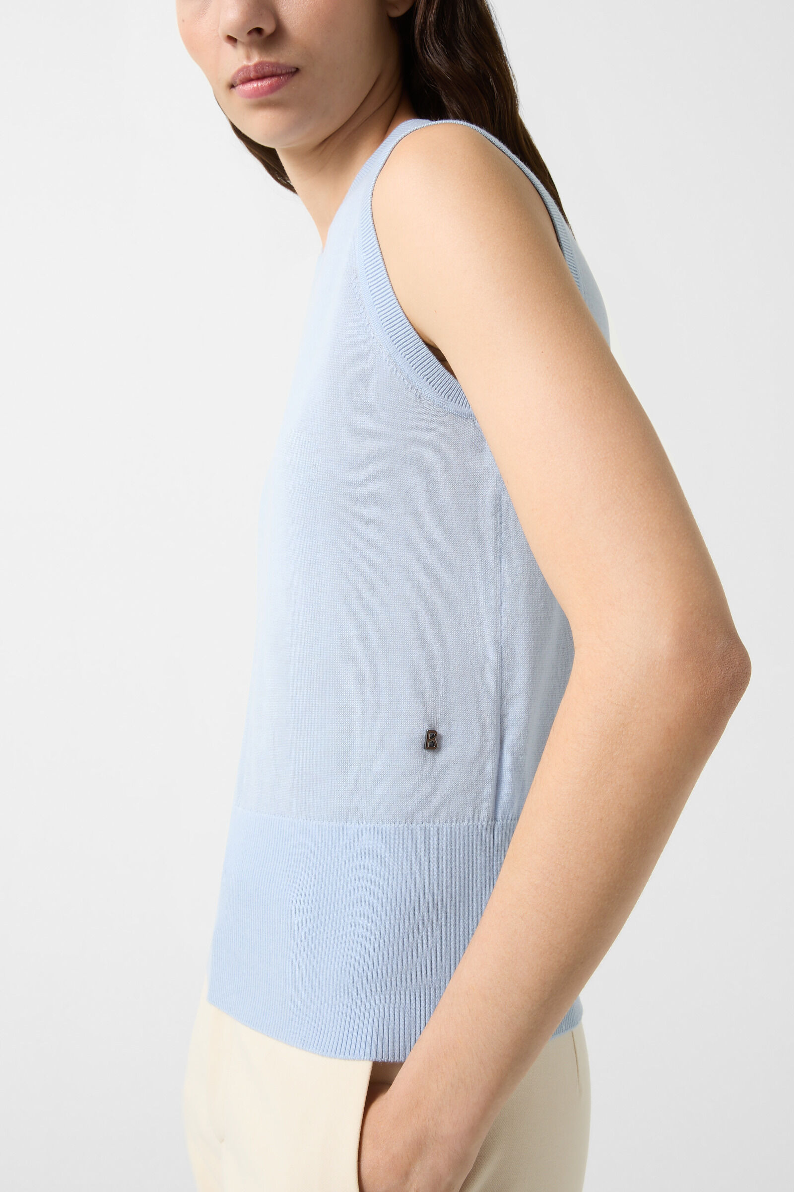 Isola Knitted top in Light blue - 5