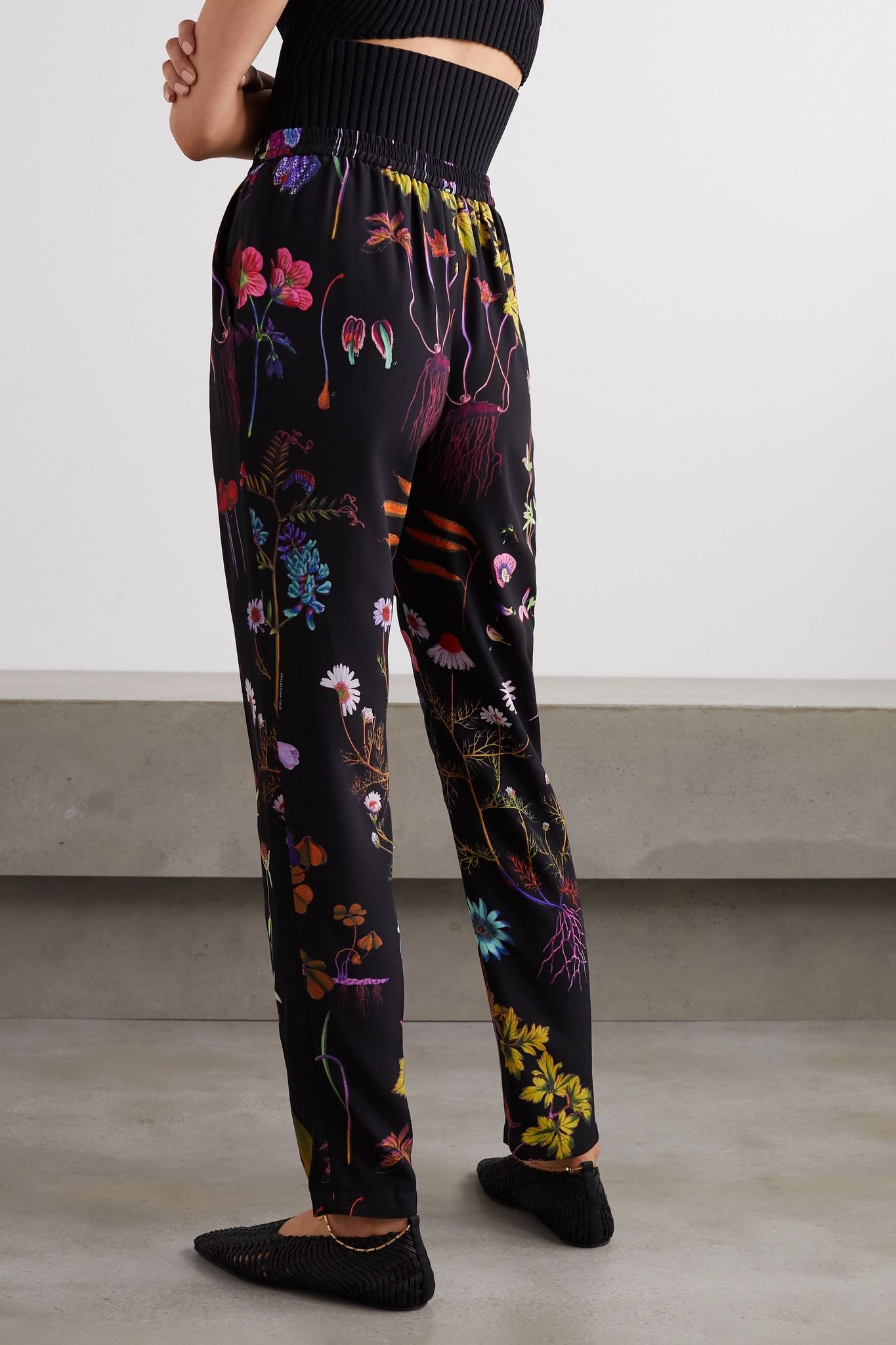 Christine floral-print silk-crepe straight-leg pants - 4