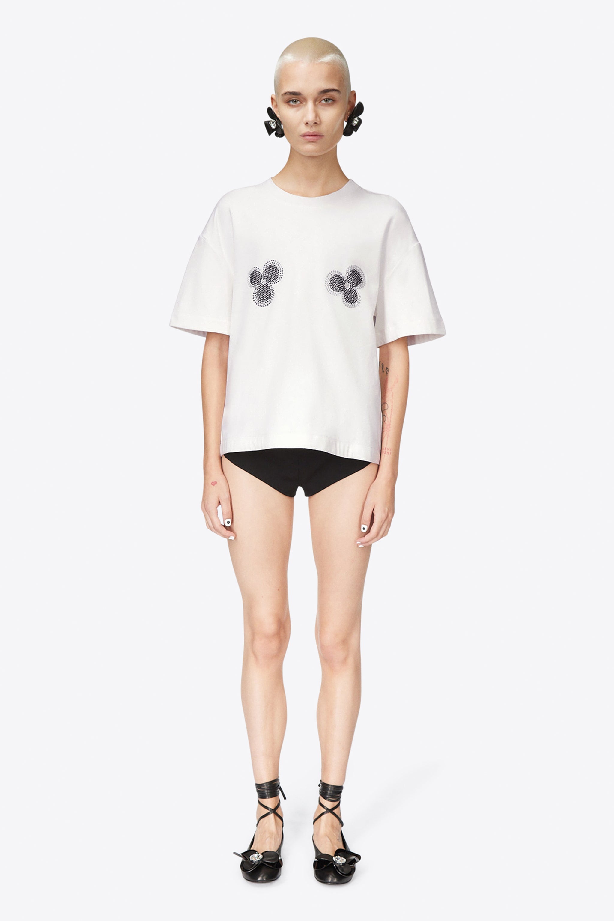 CRYSTAL EMBELLISHED FLOWER T-SHIRT - 4