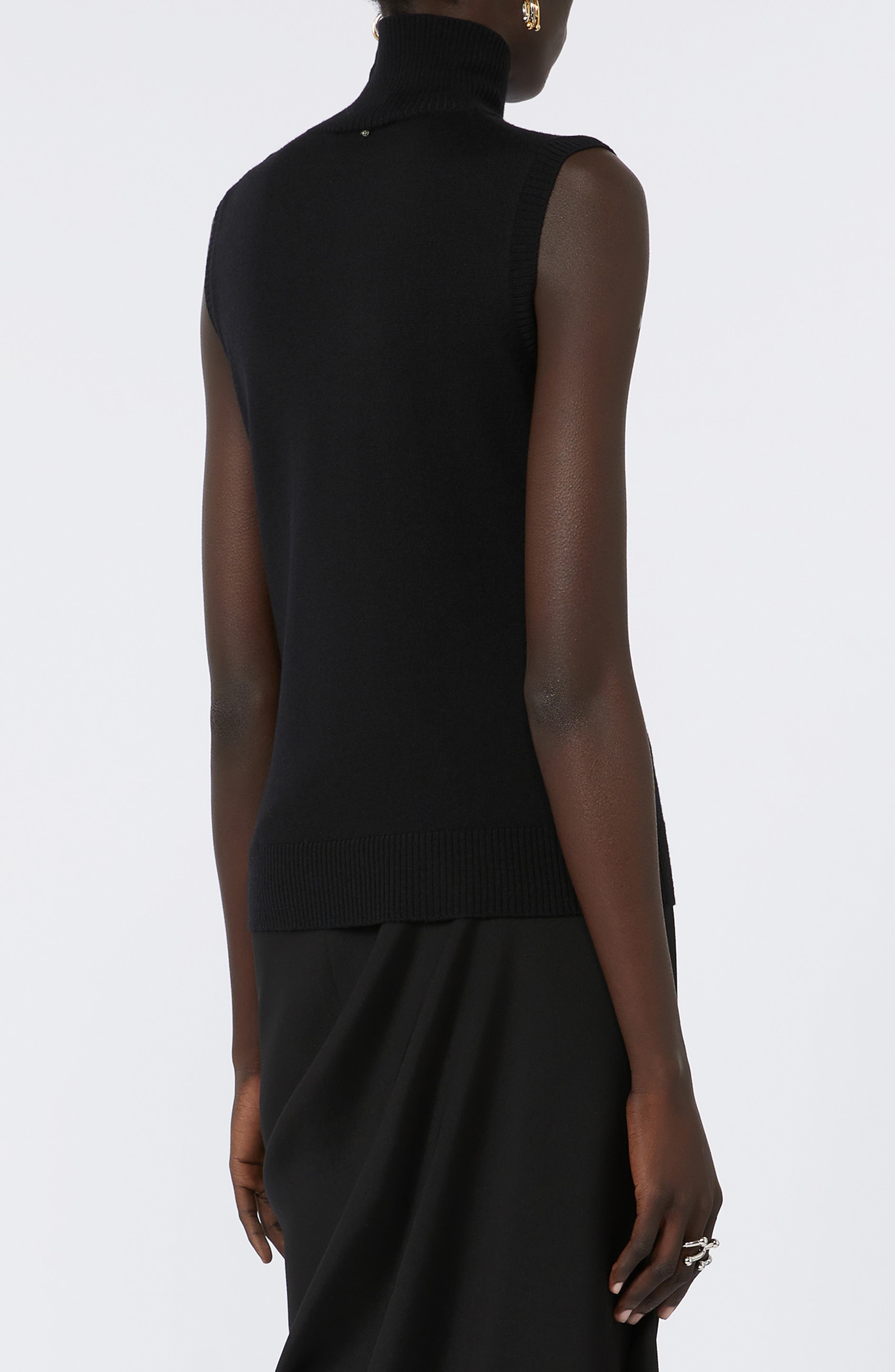 SPORTMAX Vertigo Sleeveless Virgin Wool Sweater in Black at Nordstrom - 2