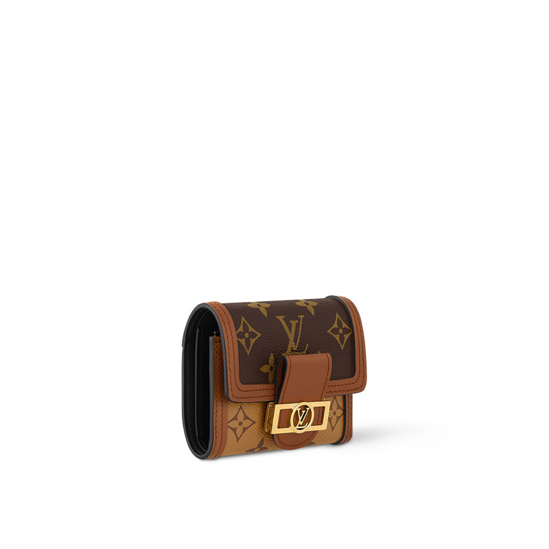 Louis Vuitton Dauphine Compact Wallet outlook