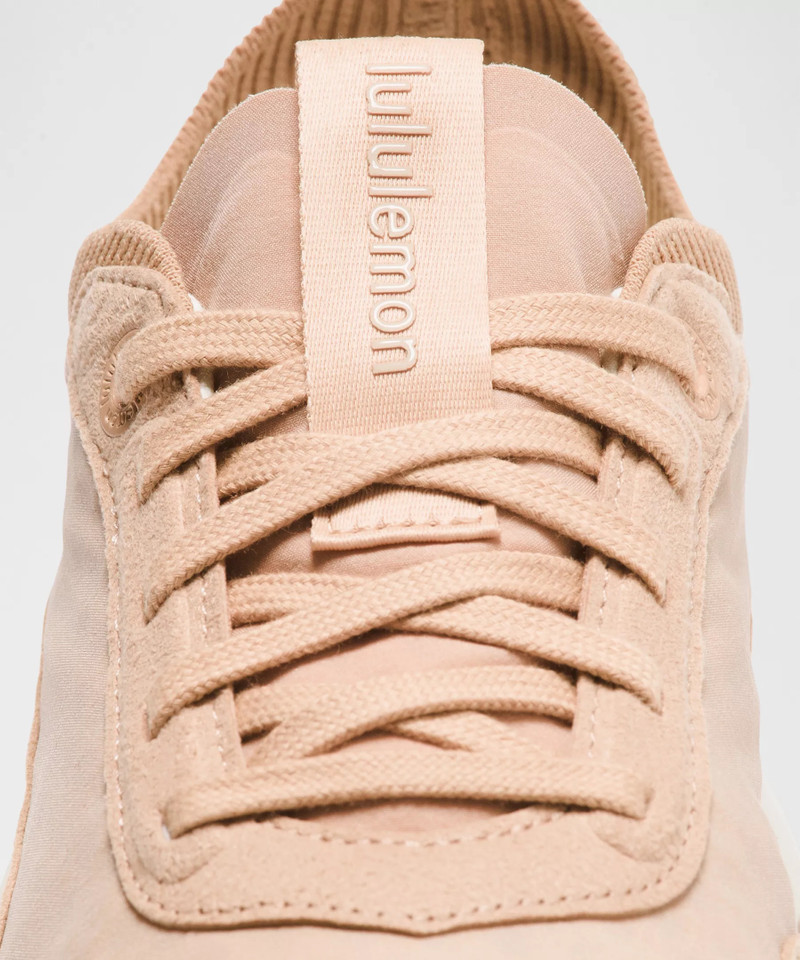 Women's CrossCity Sneaker 10