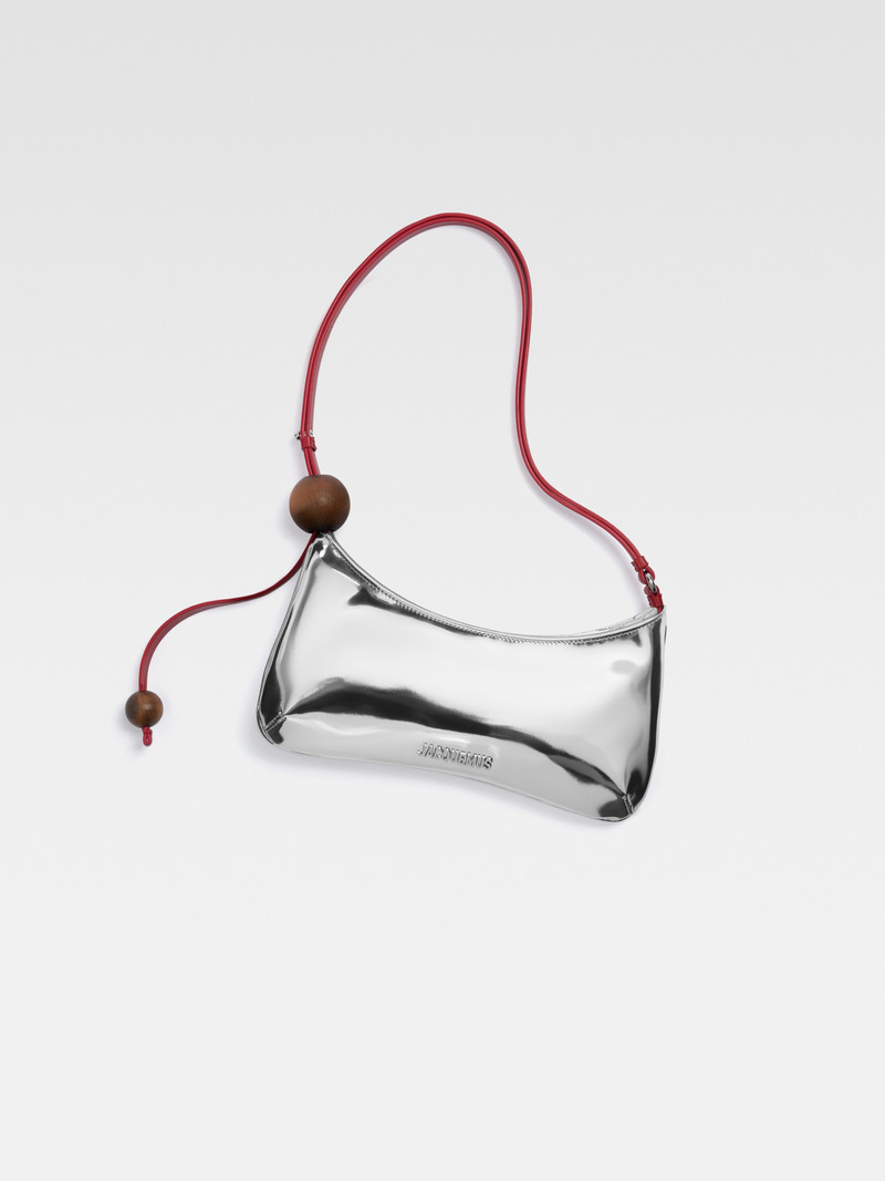 JACQUEMUS Le Bisou Perle outlook