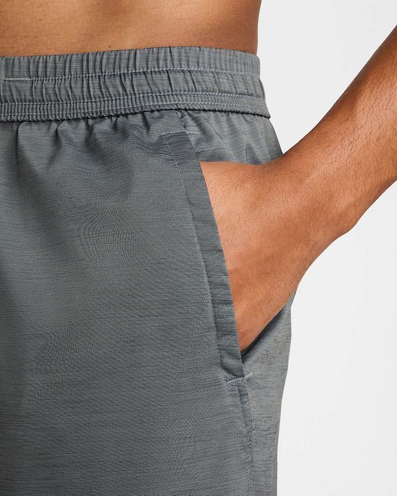 Nike Form Men's Dri-FIT 7" Unlined Versatile Shorts 4