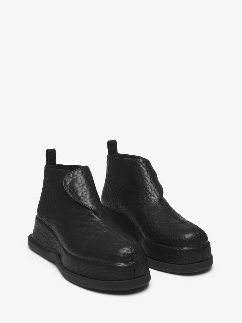 Alexander McQueen Wave Ankle Boot outlook