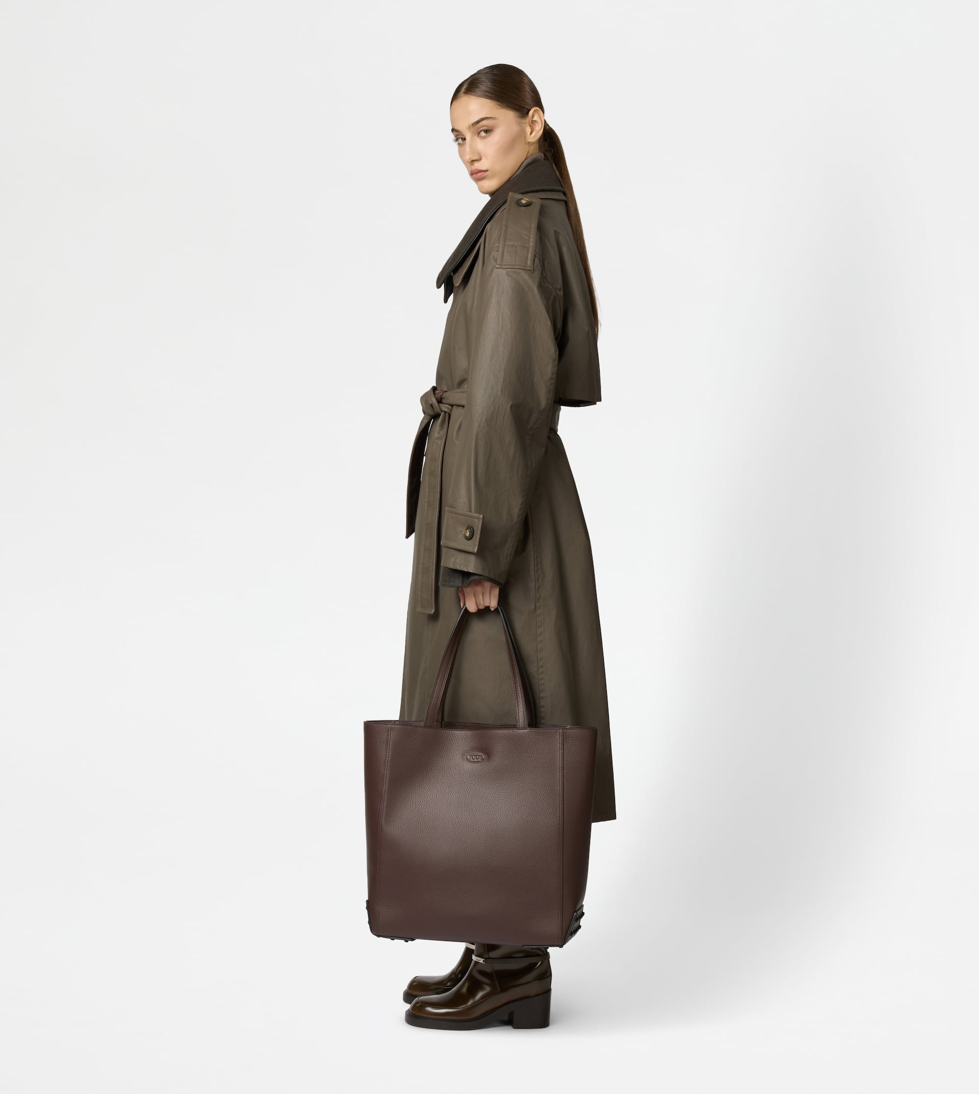 TOTE SHOPPING BAG IN LEATHER MEDIUM - BROWN - 10