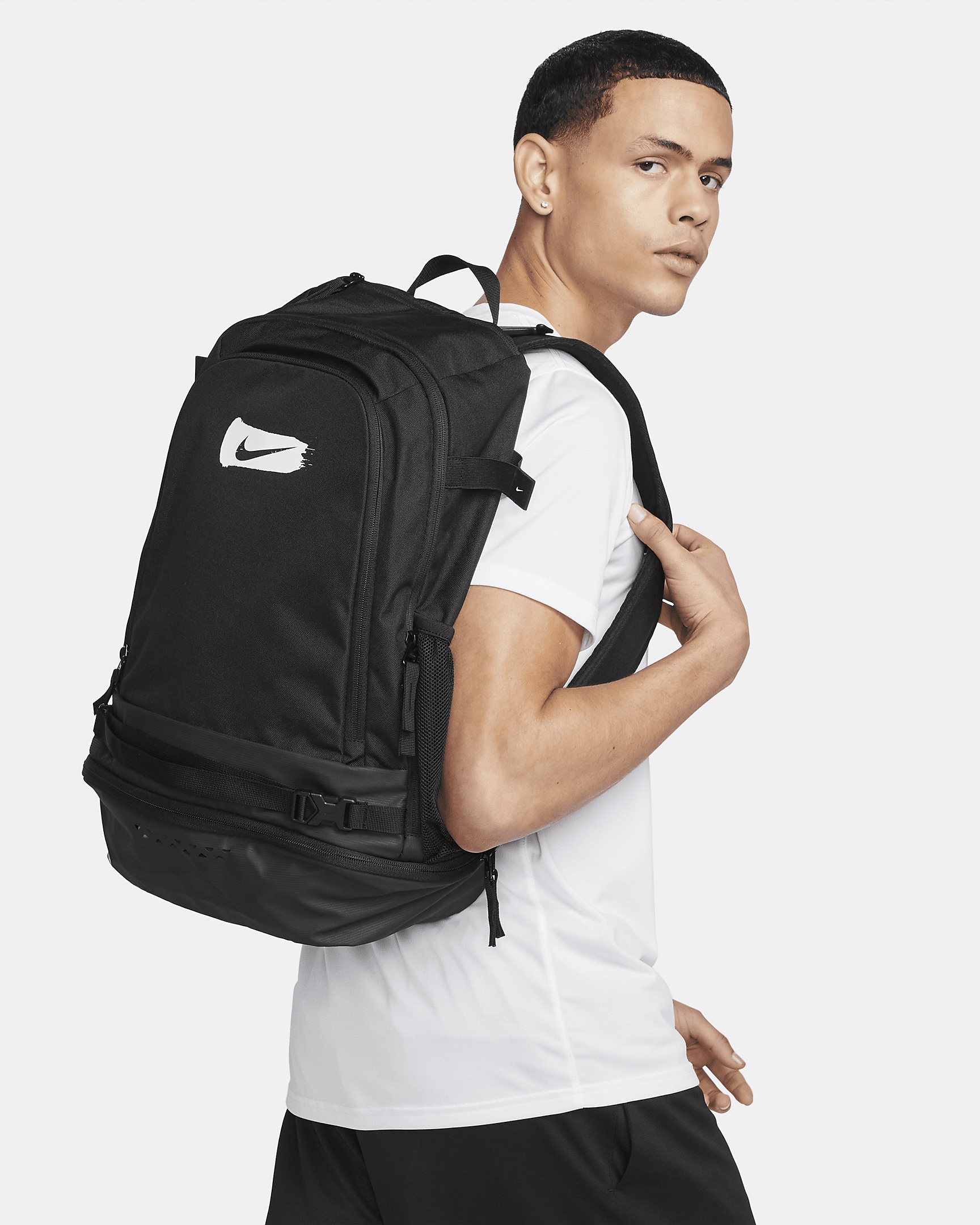 Nike Vapor Select Baseball Backpack (30L) - 2
