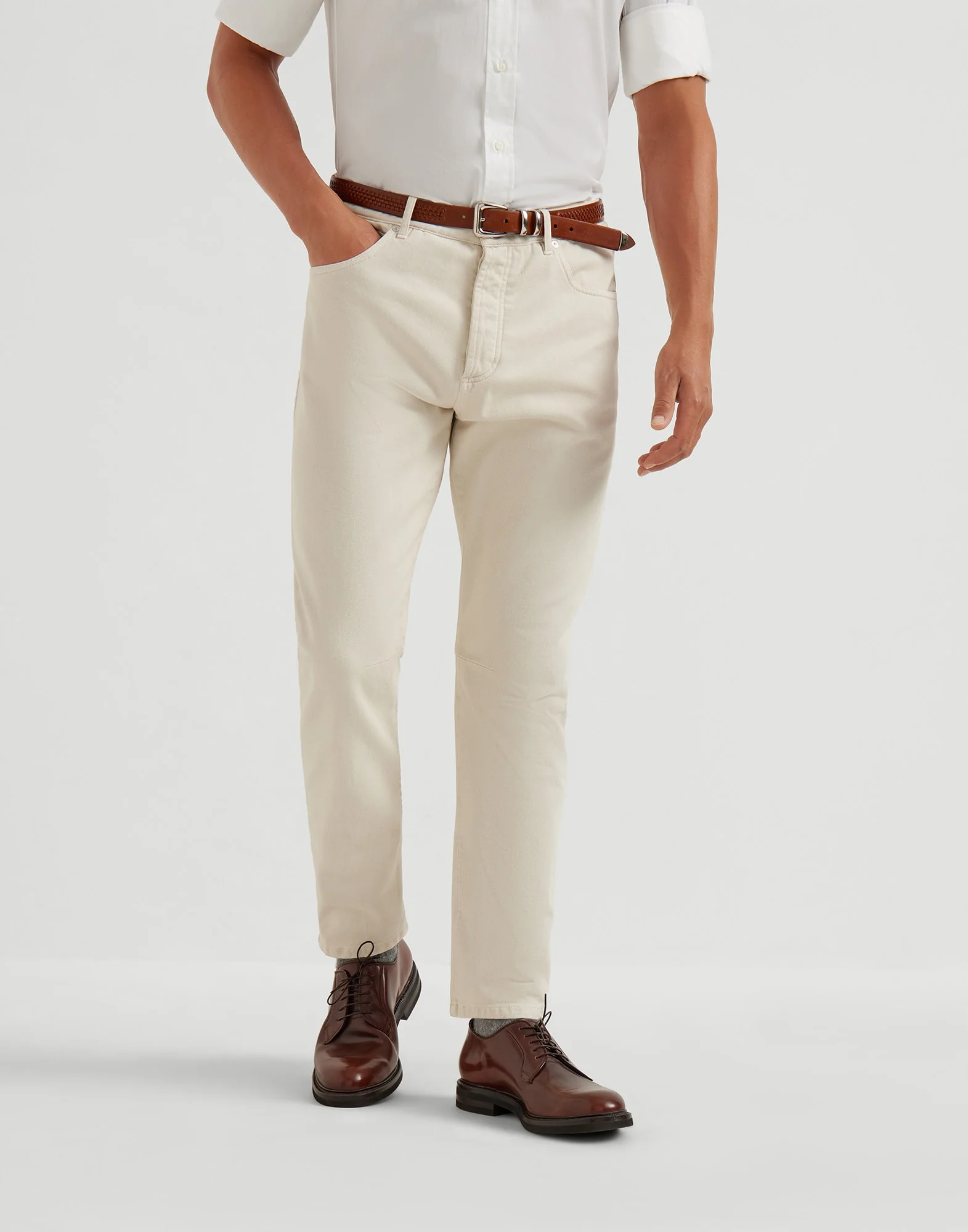 Garment-dyed leisure fit five-pocket trousers in denim - 1