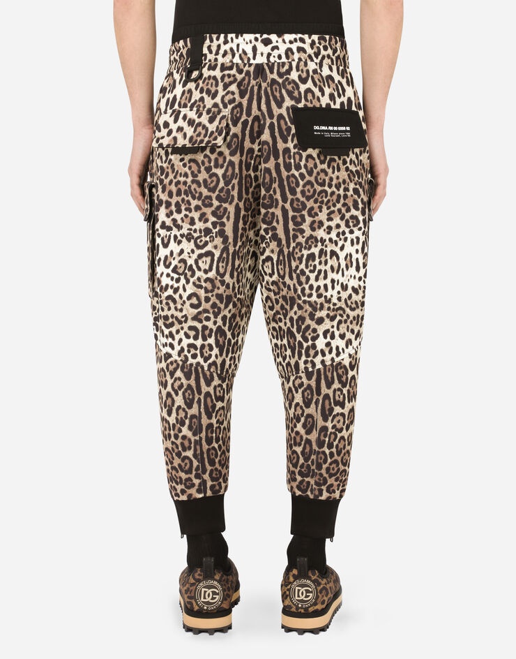 Leopard-print jogging pants with patch embellishment - 2