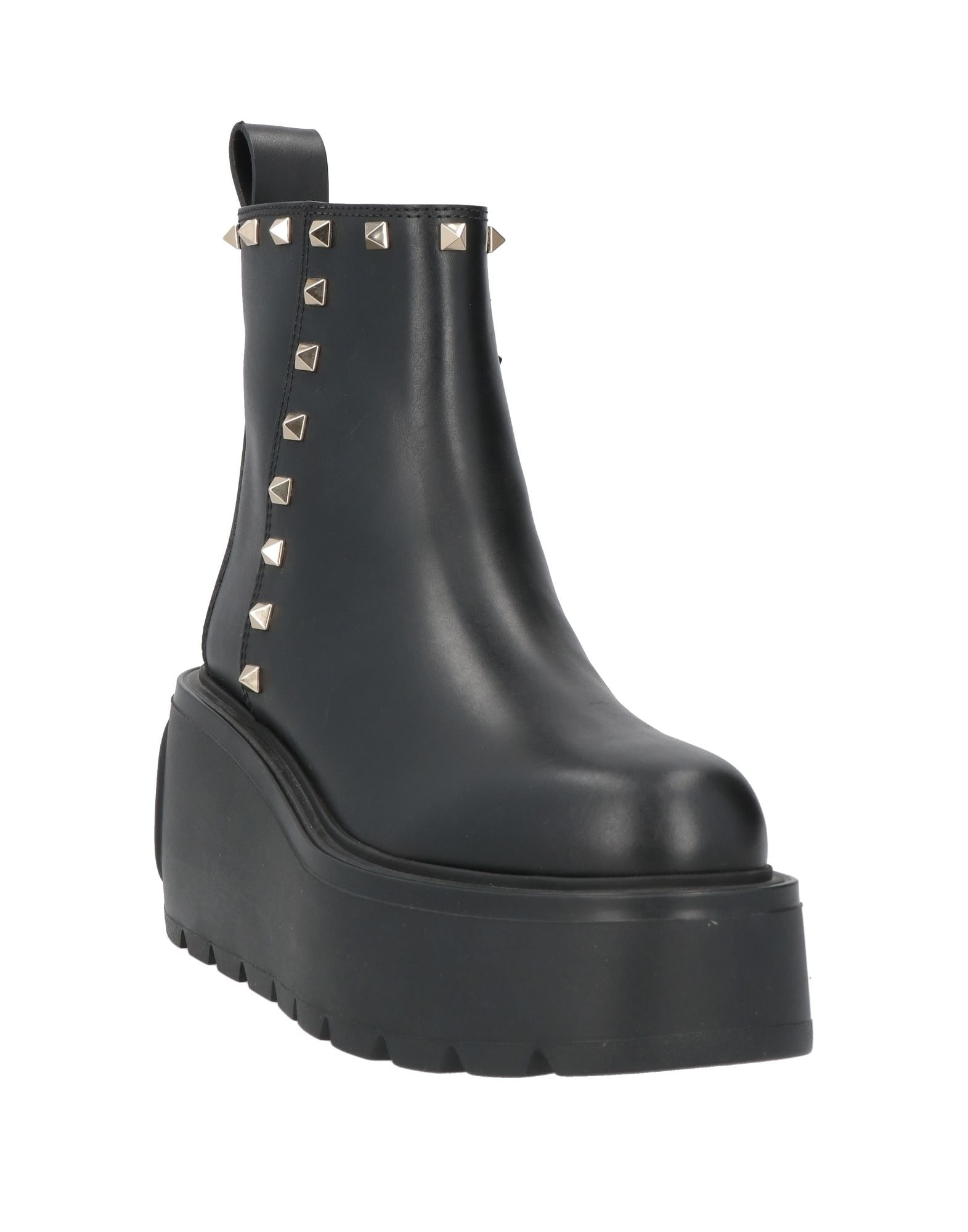 Black Women's Ankle Boot - 2