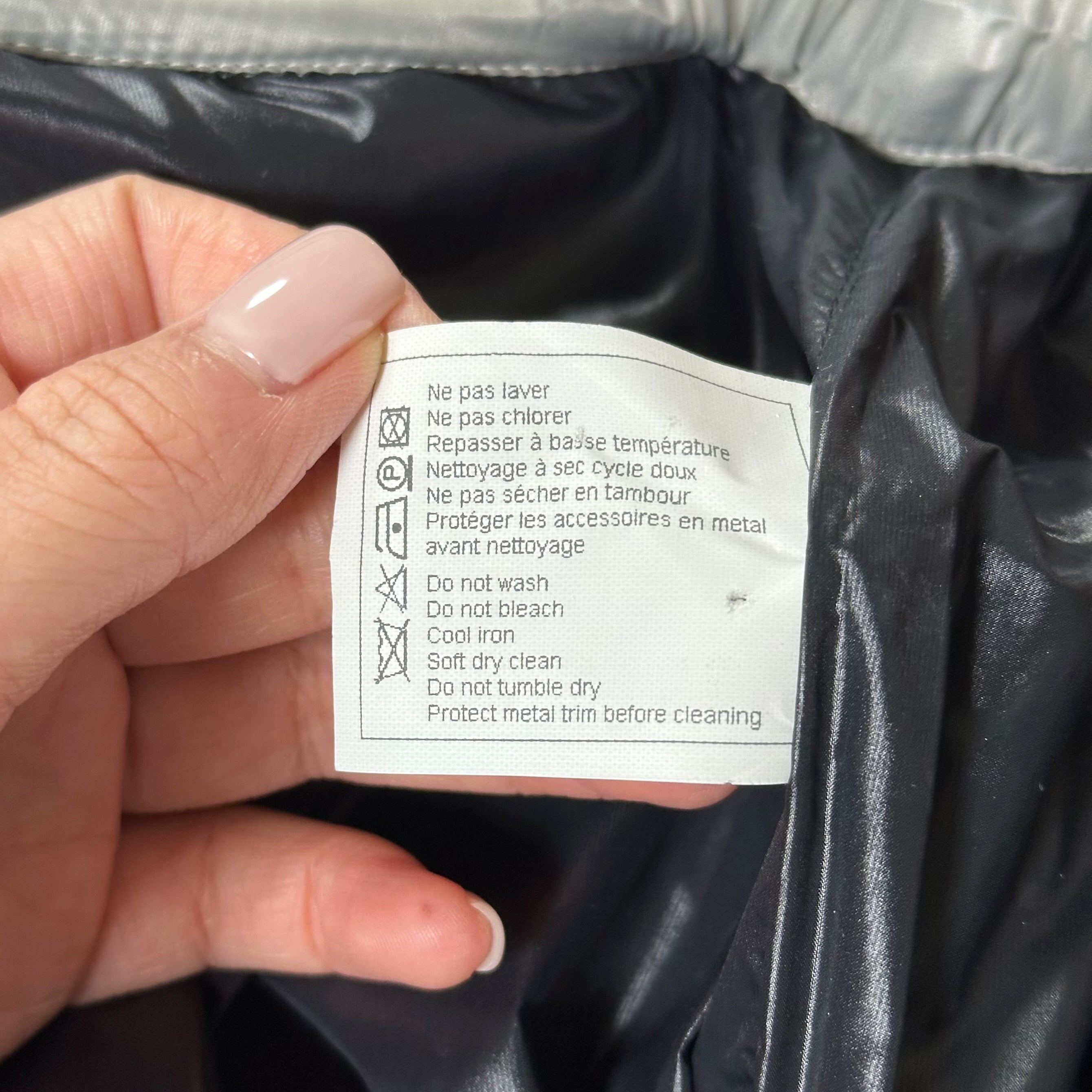 CHANEL Nylon Puffer Pants - 8