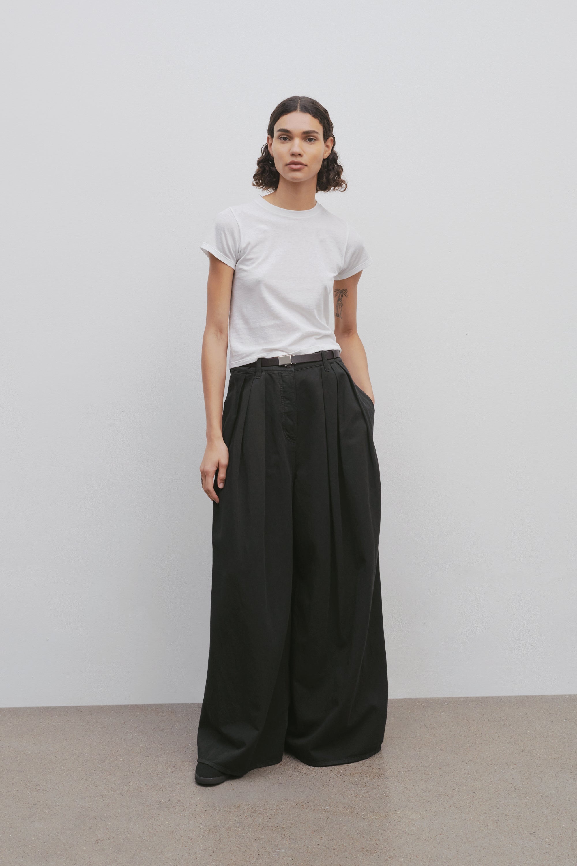 The Row Criselle Jean in Cotton and Linen | REVERSIBLE