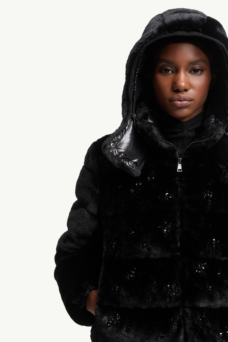 Andronne Sequin-Embroidered Hooded Short Down Jacket 7