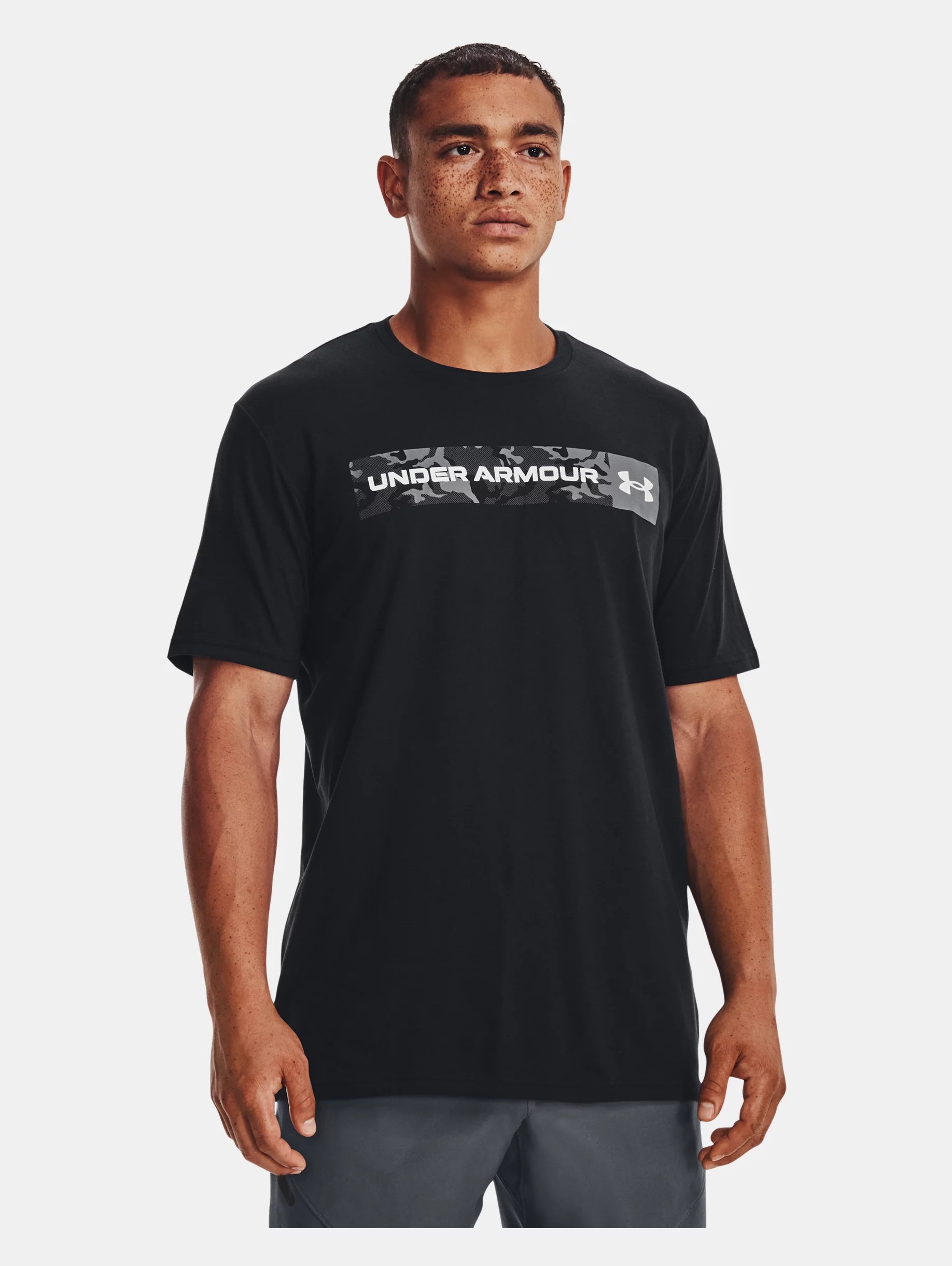 Men's UA Camo Chest Stripe Short Sleeve - 2