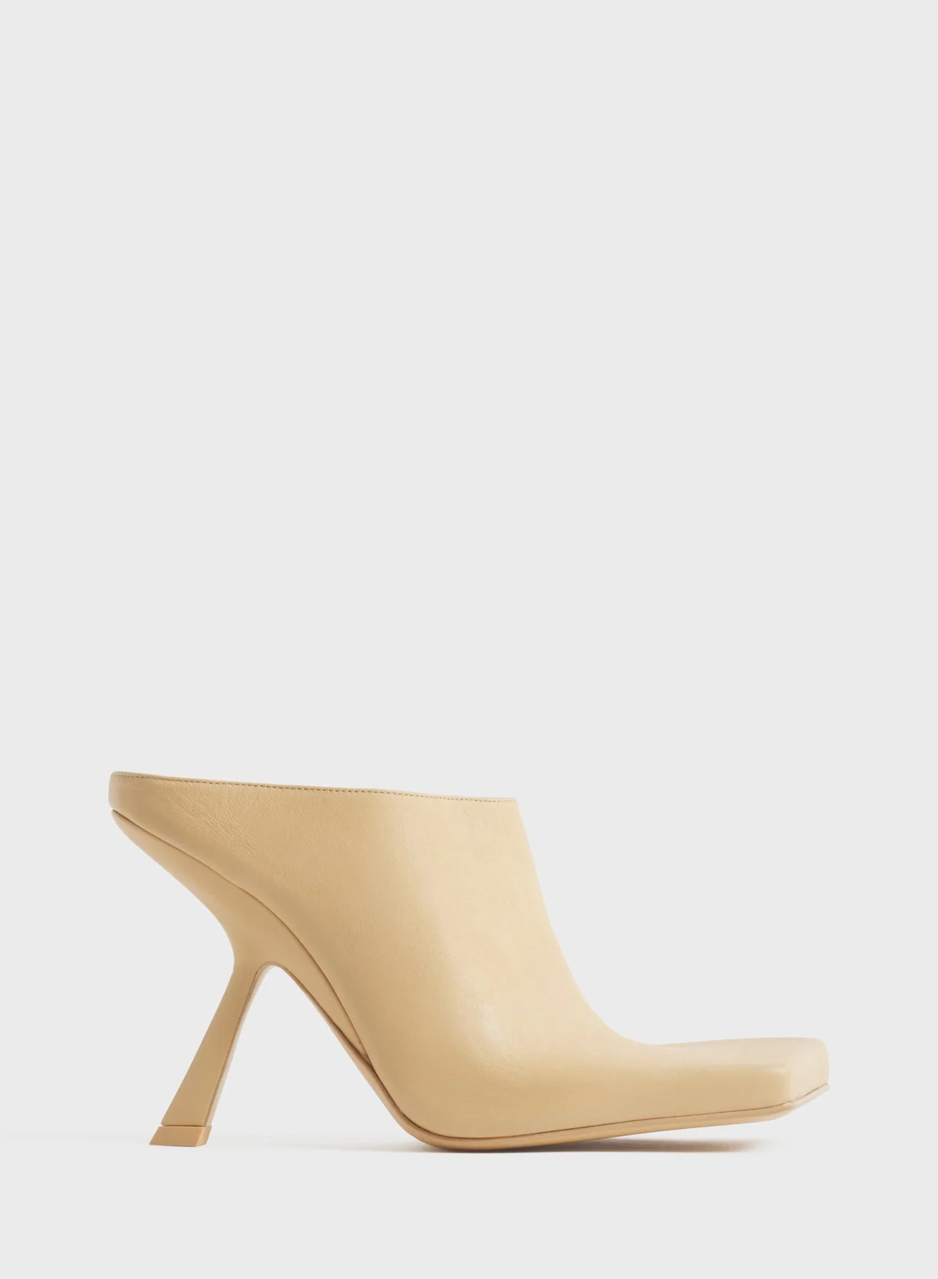 Tan square mules 105 - 1