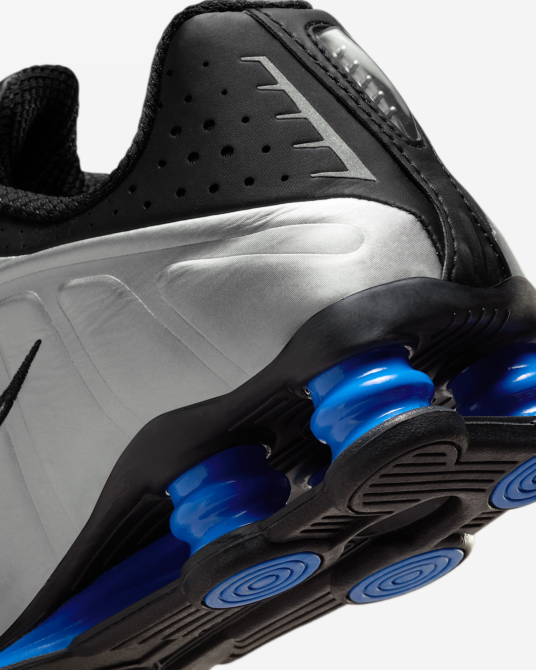 Nike Shox R4 Women's Shoes - 8