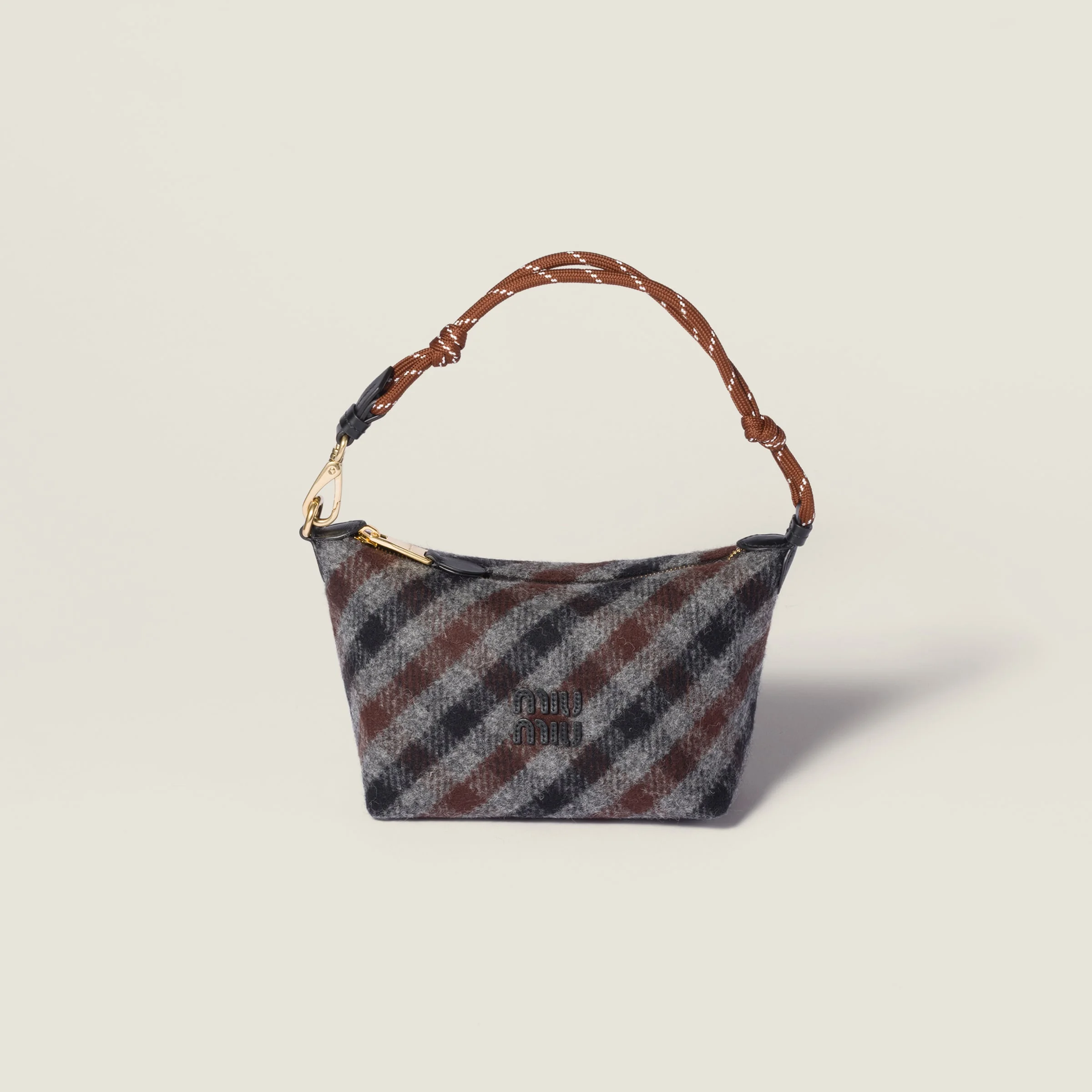 Plaid wool pouch - 1