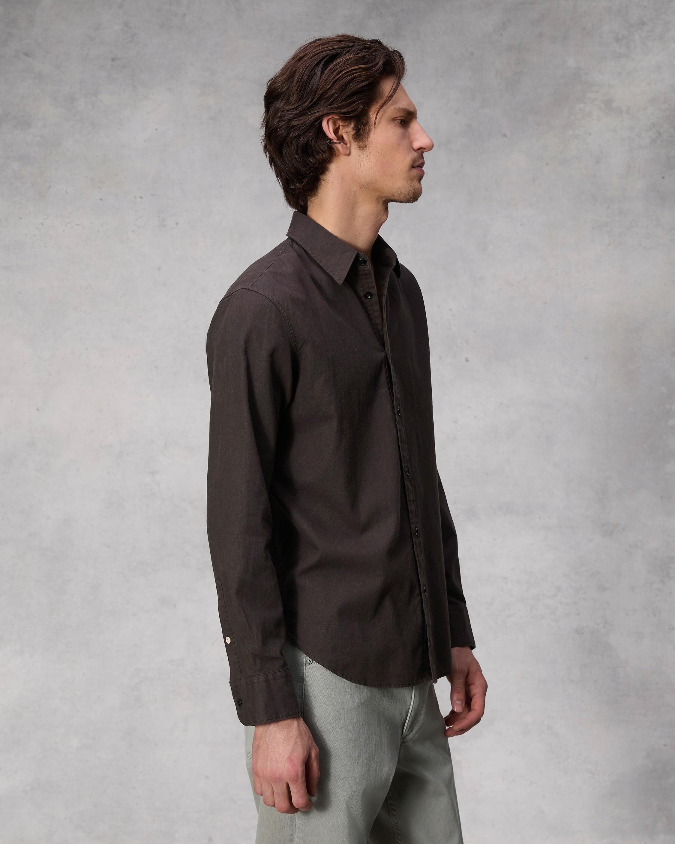 Finch Cotton Hemp Shirt
Relaxed Fit Button Down - 4