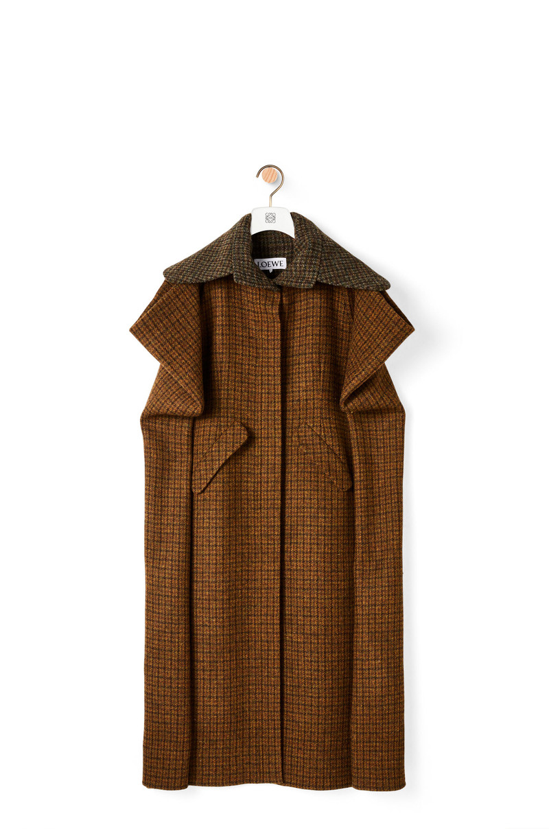 Houndstooth cape coat in wool and viscose 1