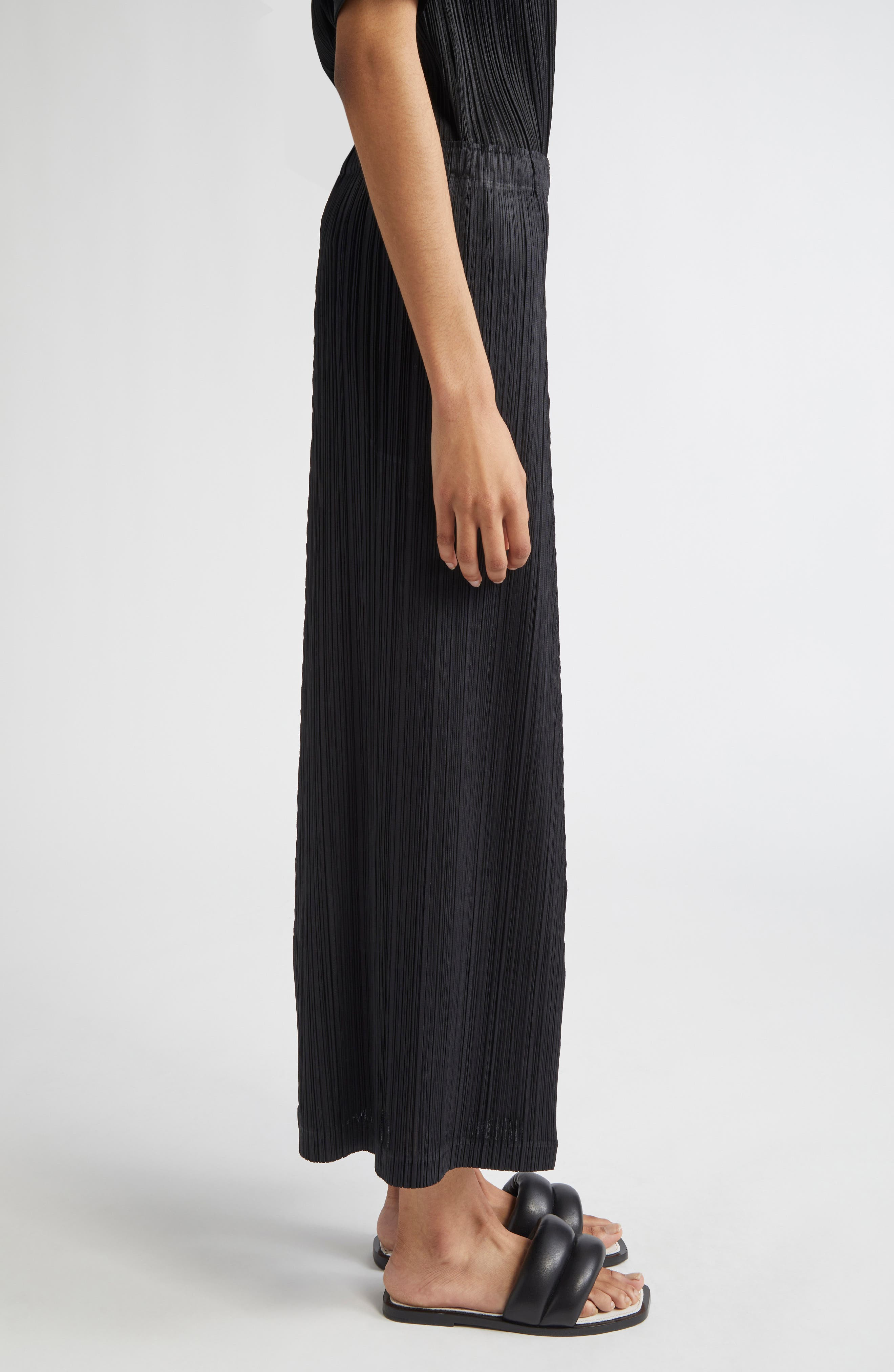Pleats Please Issey Miyake Thicker Bottoms 1 Pleated Crop Wide Leg Pants in Black at Nordstrom - 4
