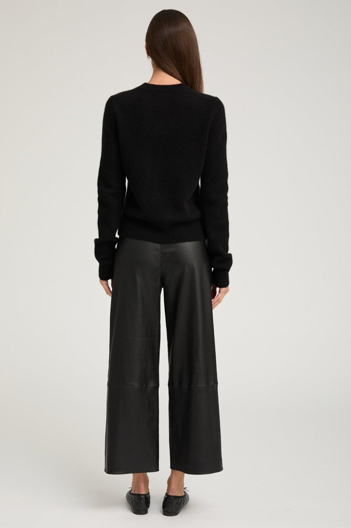 BLACK CASHMERE CREWNECK SWEATER - 3