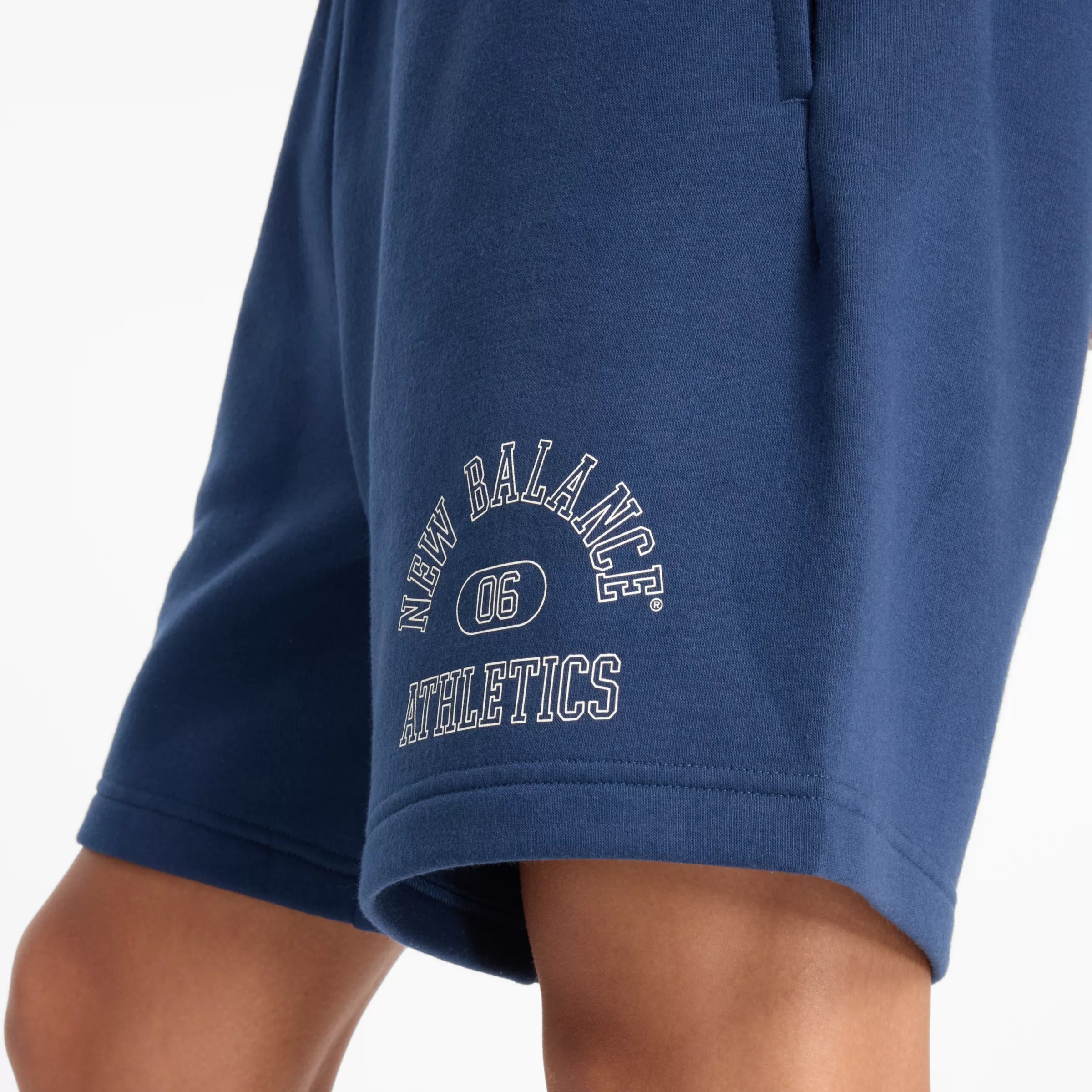 Sport Essentials Graphic Short 7" - 6