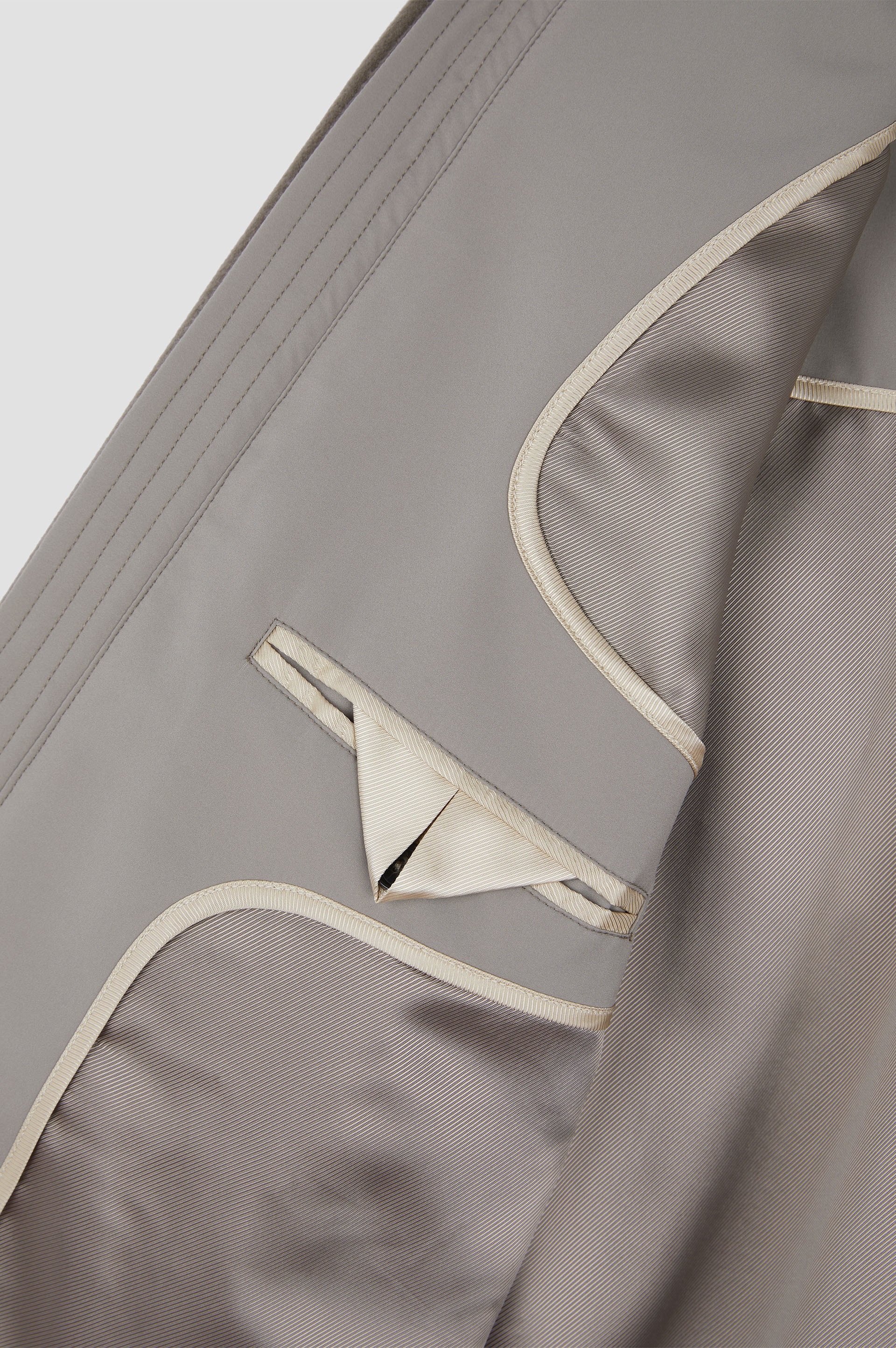 CASHMERE SHACKET WITH LEATHER TRIMS - 7