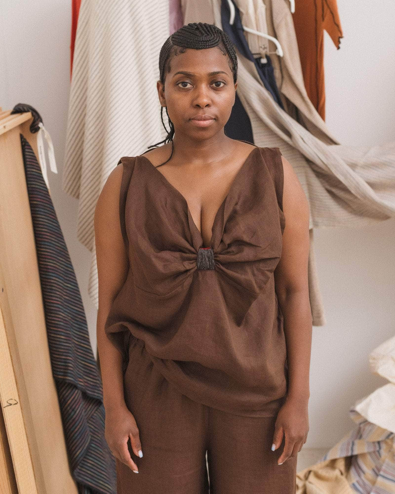 Sepia Top - Fine Linen and Lace 1