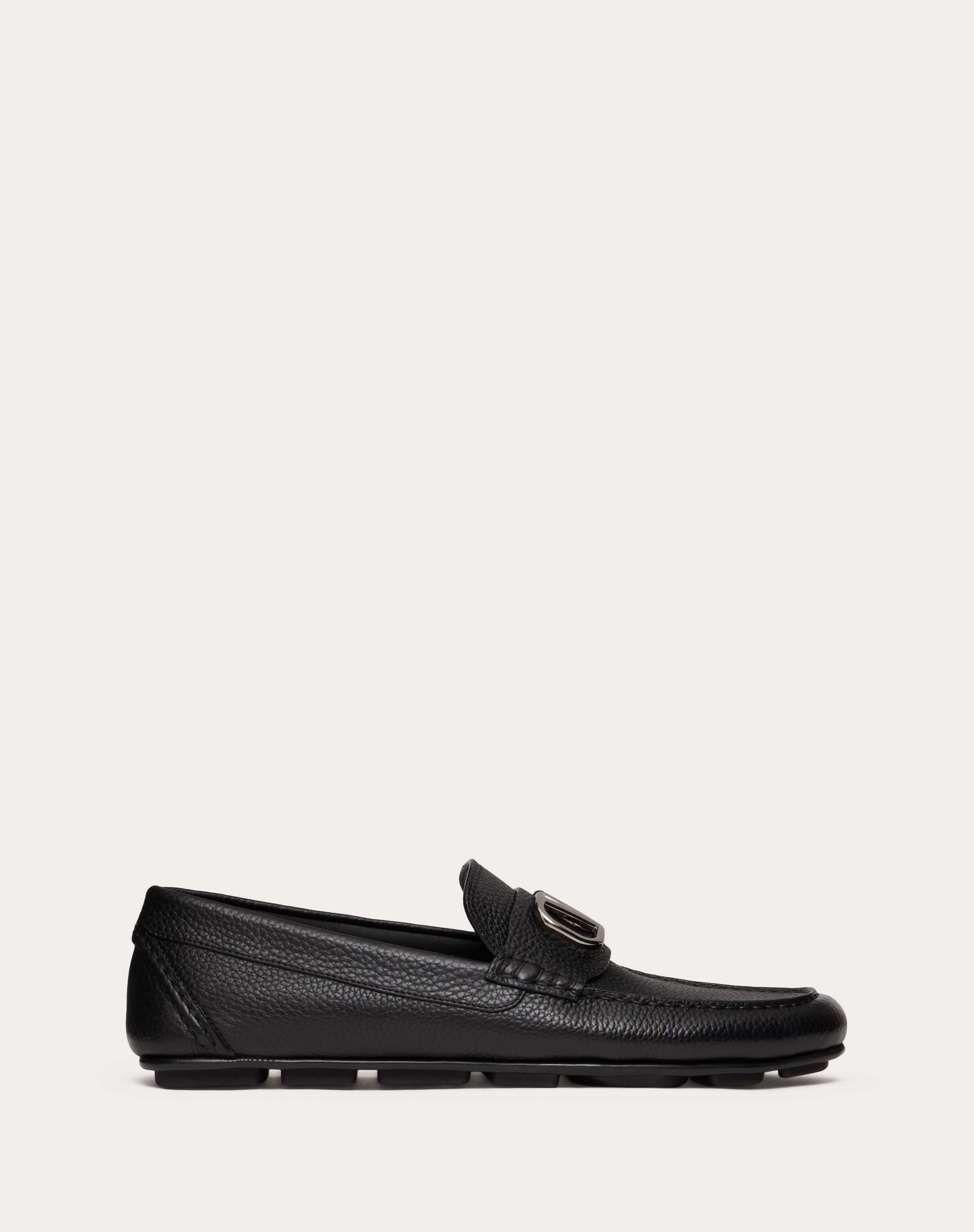 VLOGO SIGNATURE GRAINY CALFSKIN DRIVING SHOE - 1