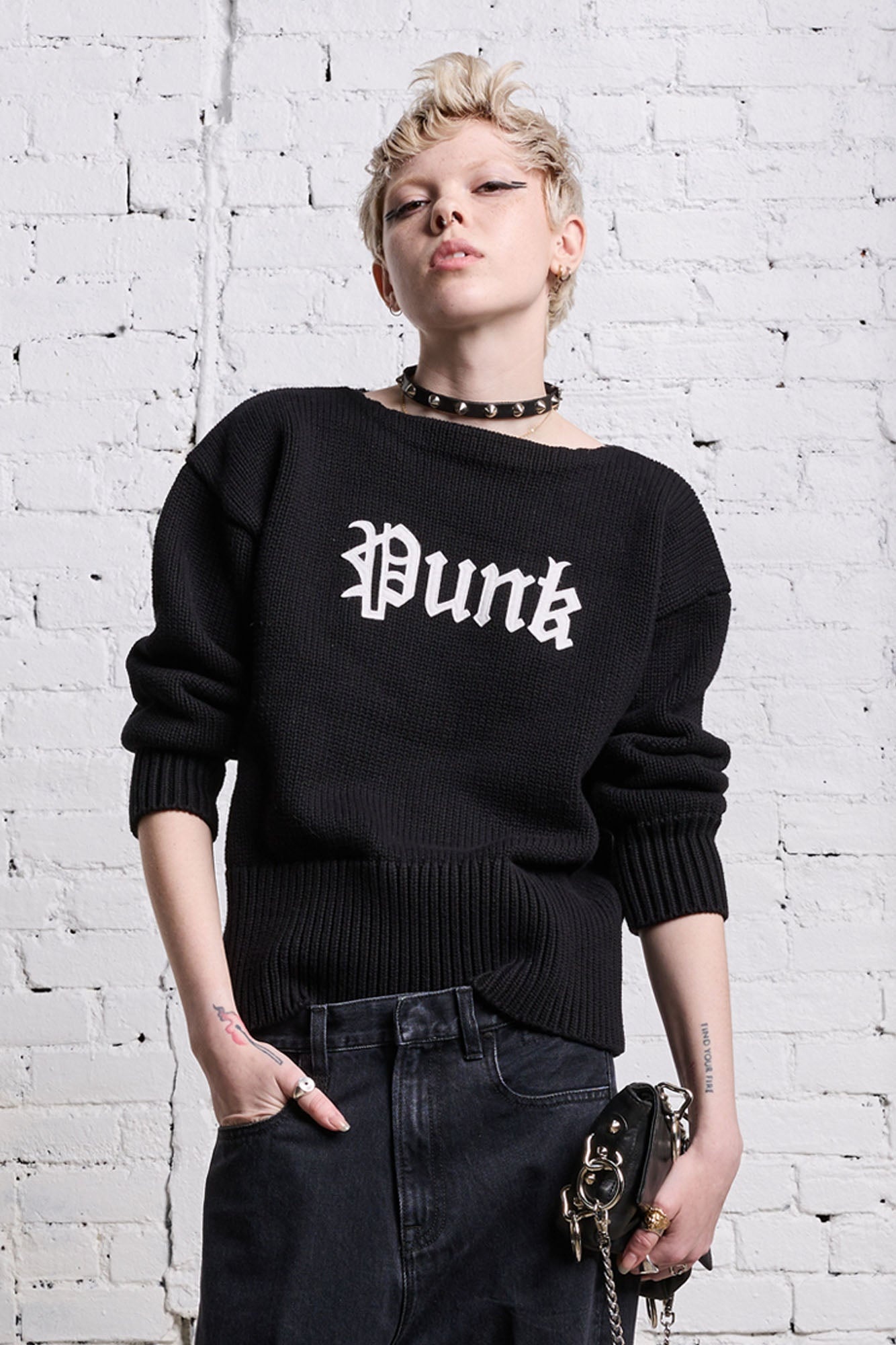 SHRUNKEN PUNK SWEATER - GOTHIC BLACK - 2