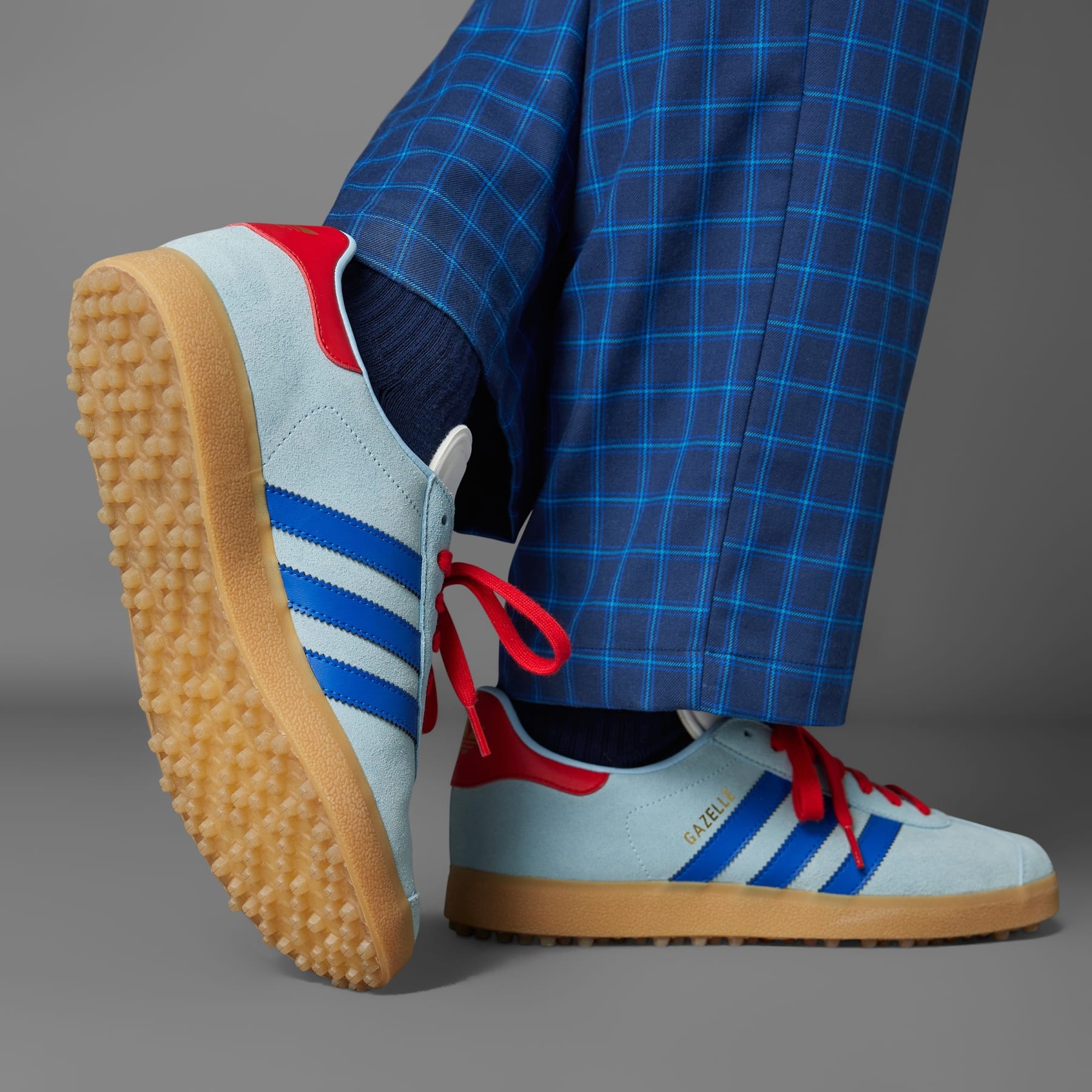Gazelle Spikeless Golf Shoes - 6