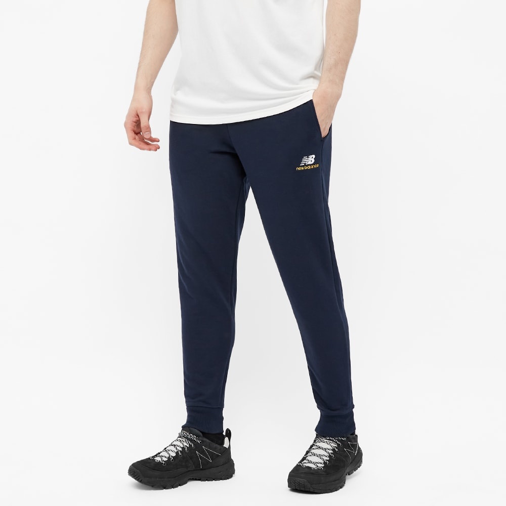 New Balance Essentials Embrioder Pant - 4