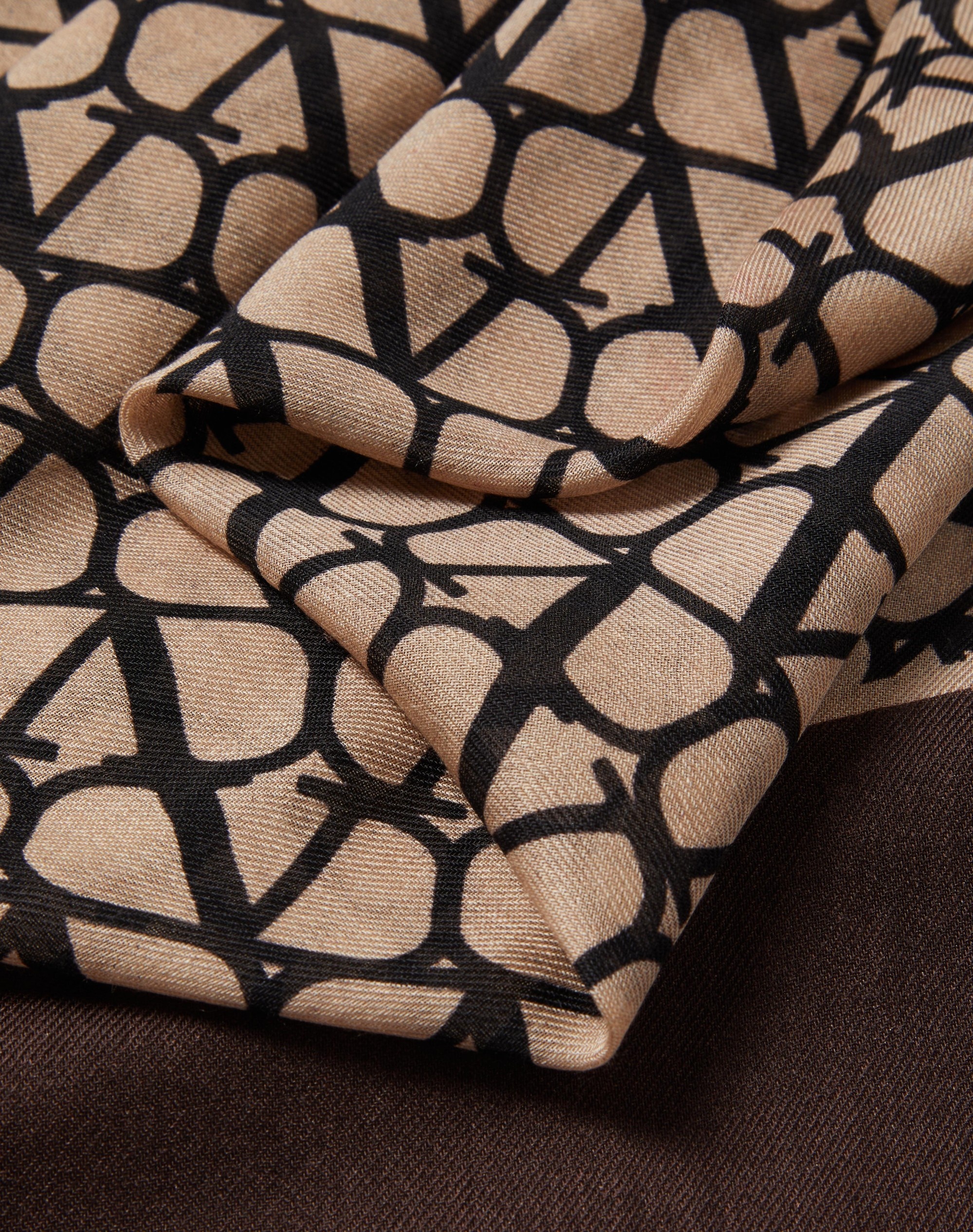 TOILE ICONOGRAPHE SHAWL IN CASHMERE AND SILK - 2