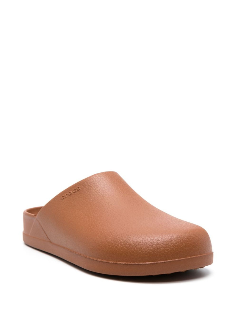crocs Dylan textured clogs outlook