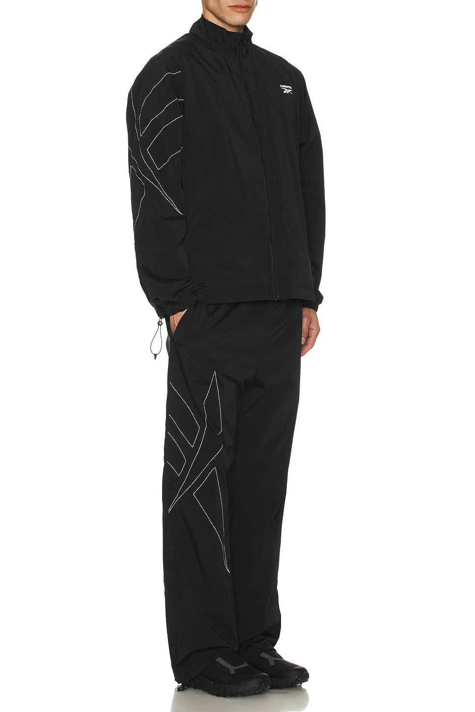 PANTALONES DEPORTIVOS - 6