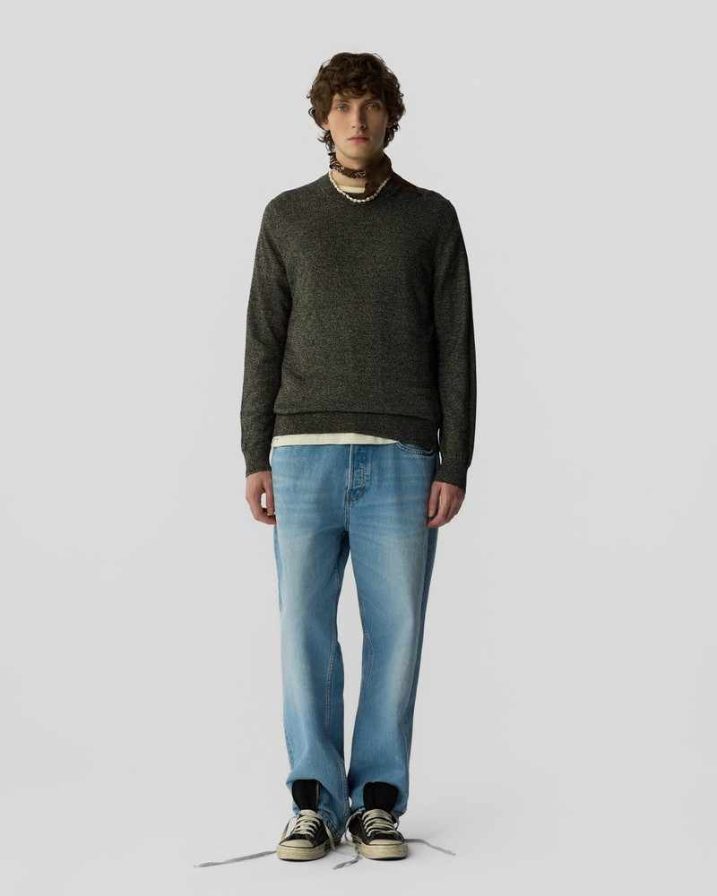 GUEST IN RESIDENCE Allday Crew outlook